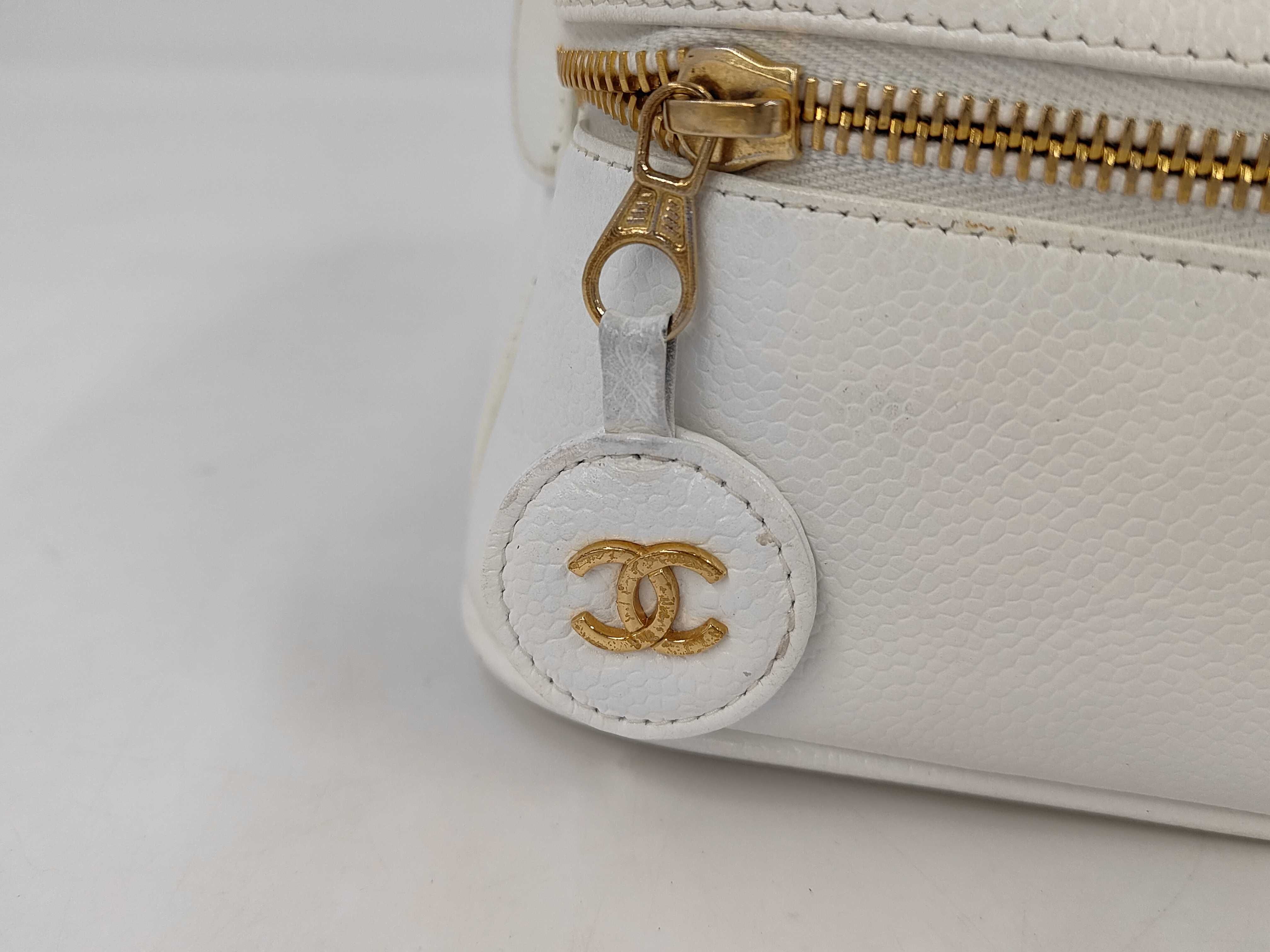 Coco Mark Vanity Bag, Caviar Leather, White Vanity Bag — view 10