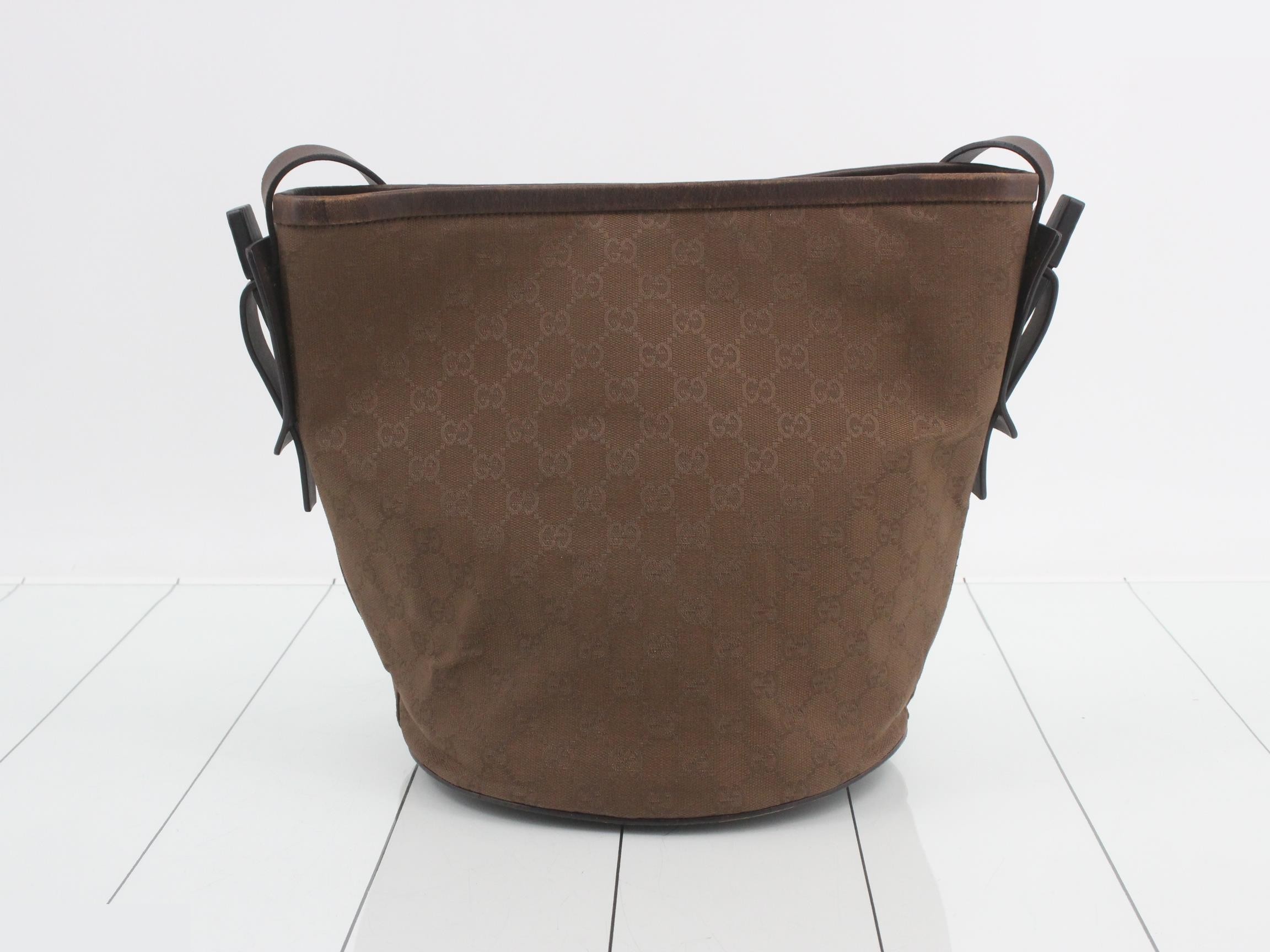GG Canvas (Bag) - Shoulder Bag — view 2