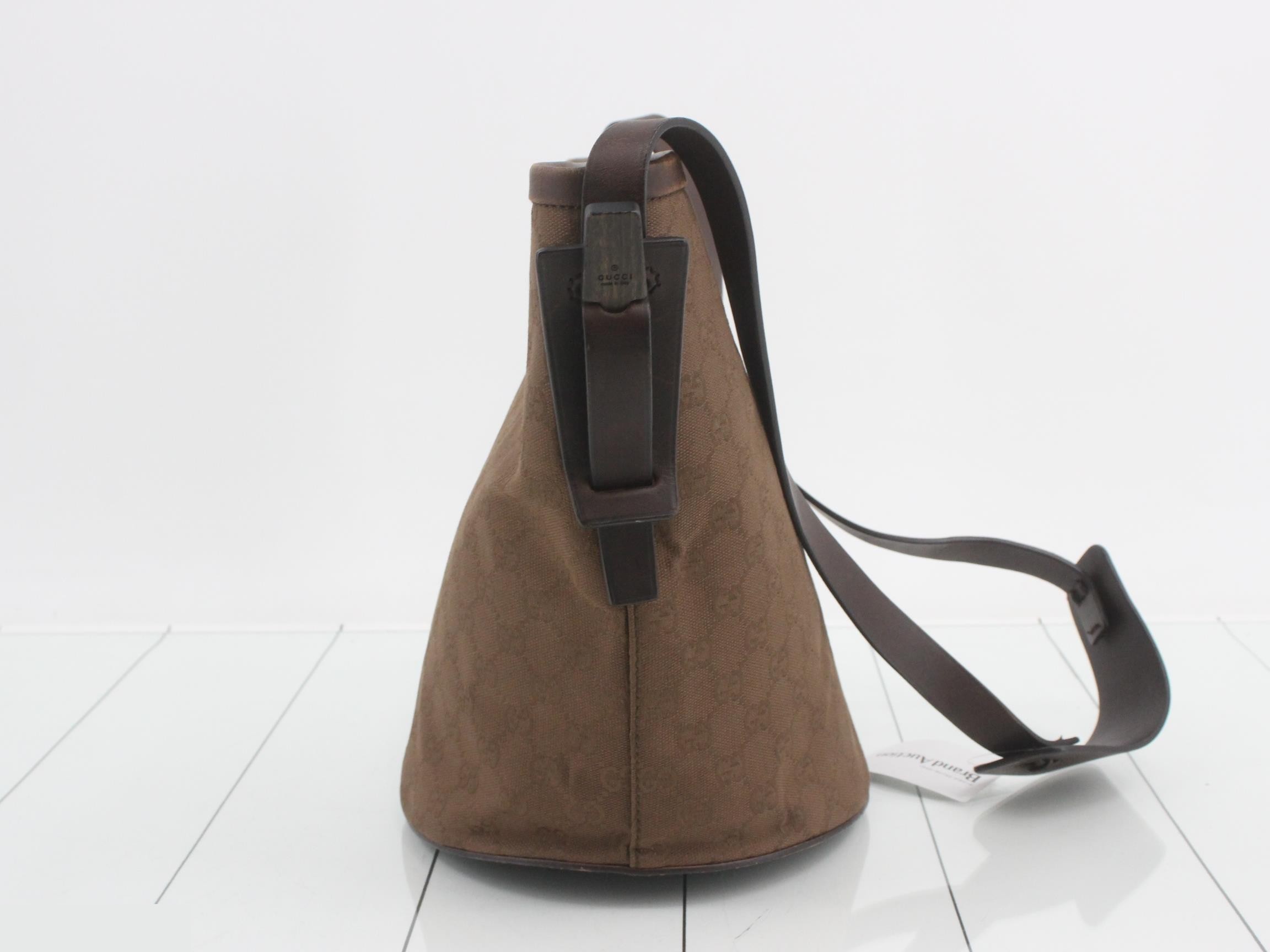 GG Canvas (Bag) - Shoulder Bag — view 4