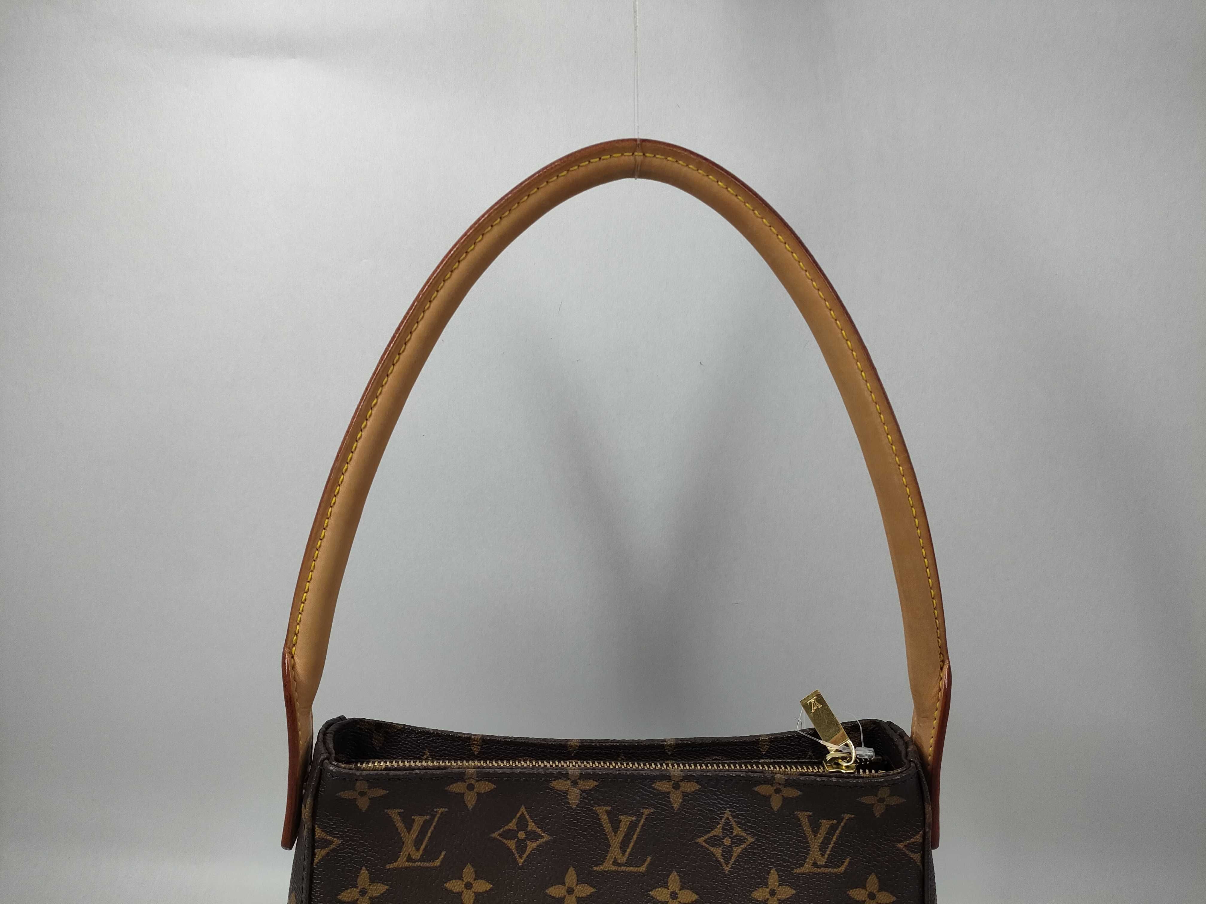 Monogram M51146 Looping MM Shoulder Bag — view 4