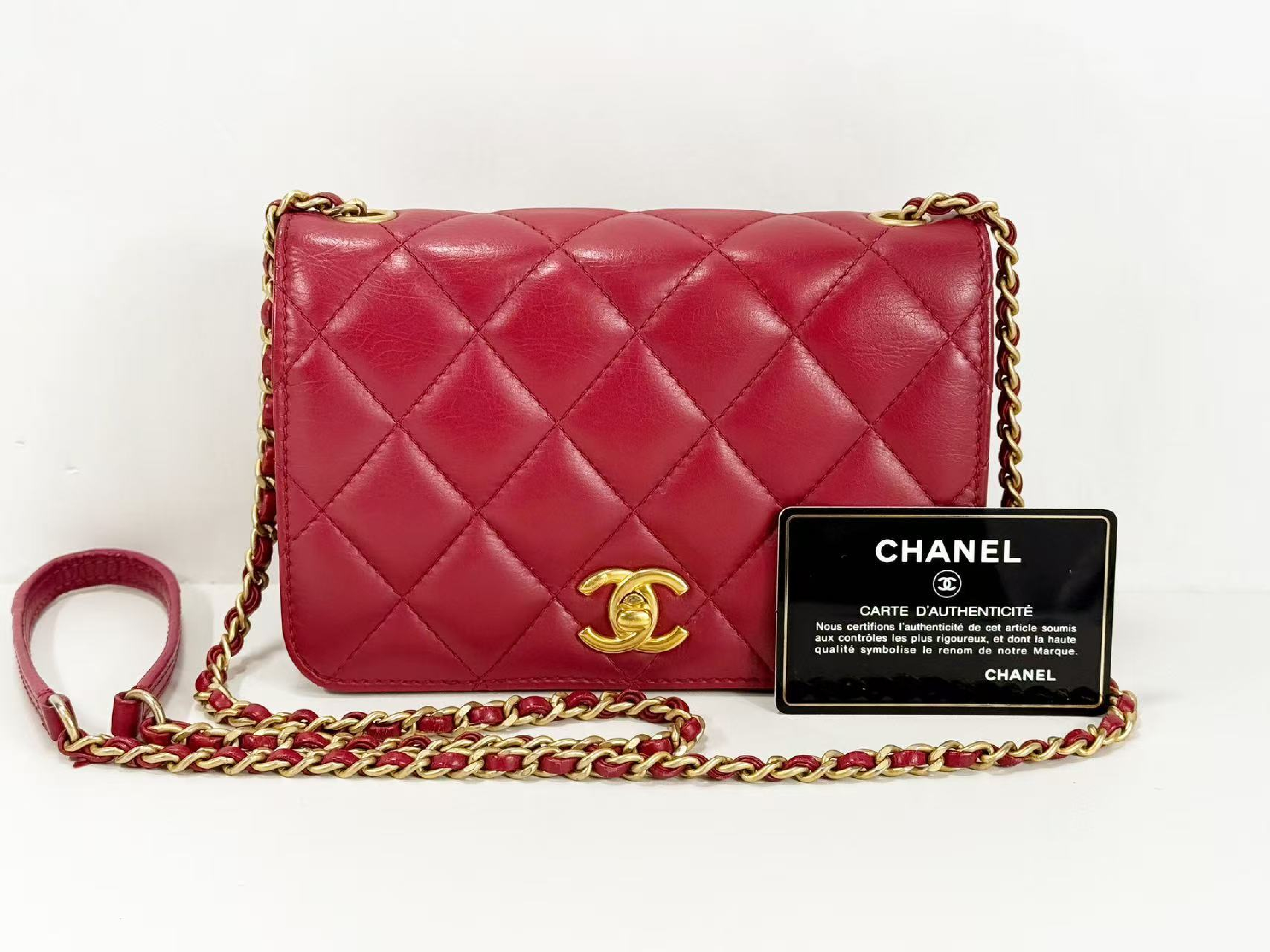 Mini Mat Tanlock, W20cm (approx.), serial number in the 27 range, with authenticity card and seal. Vintage gold hardware. Shoulder bag. 27121621.