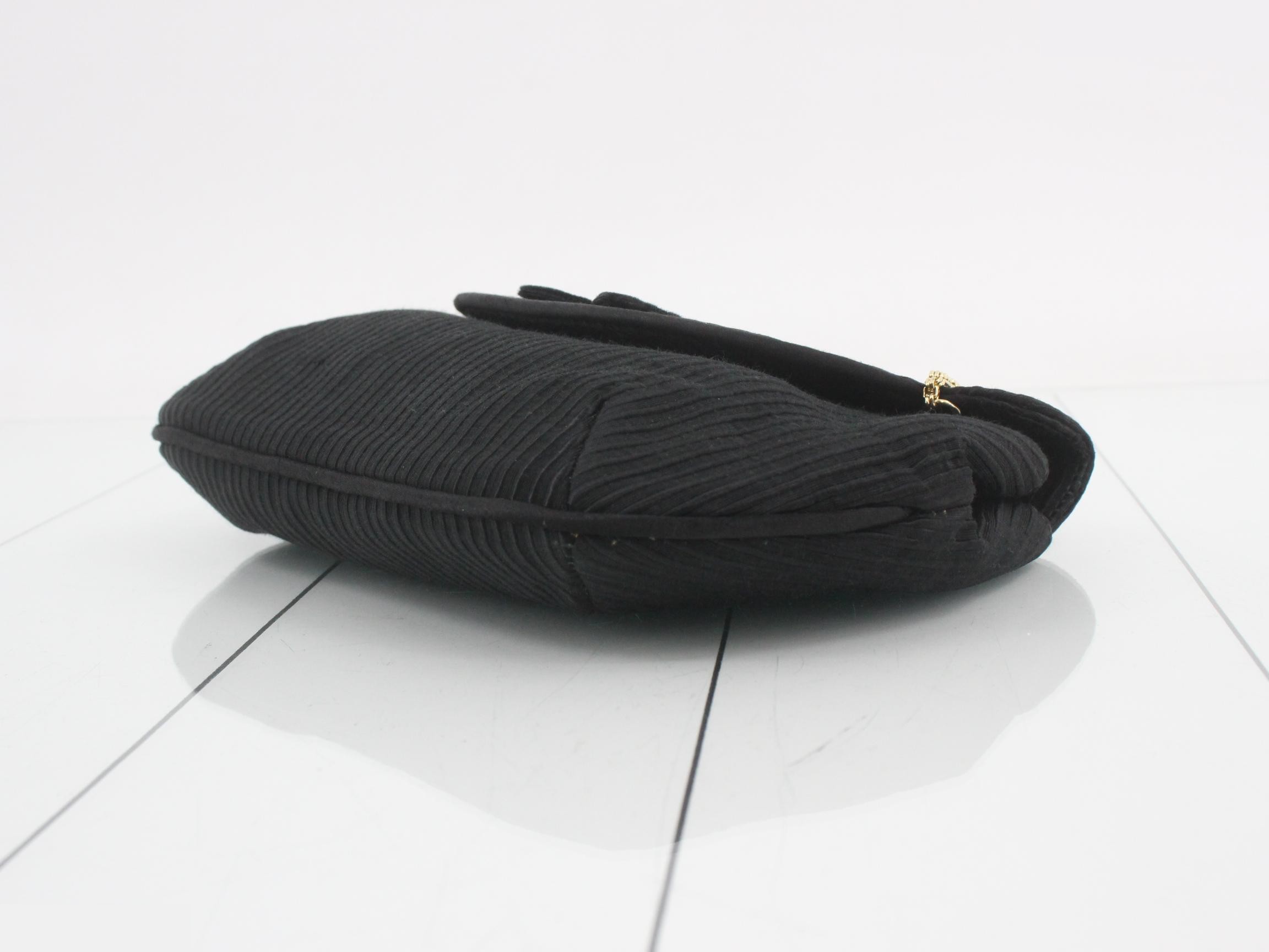 Vintage chain shoulder bag — view 6