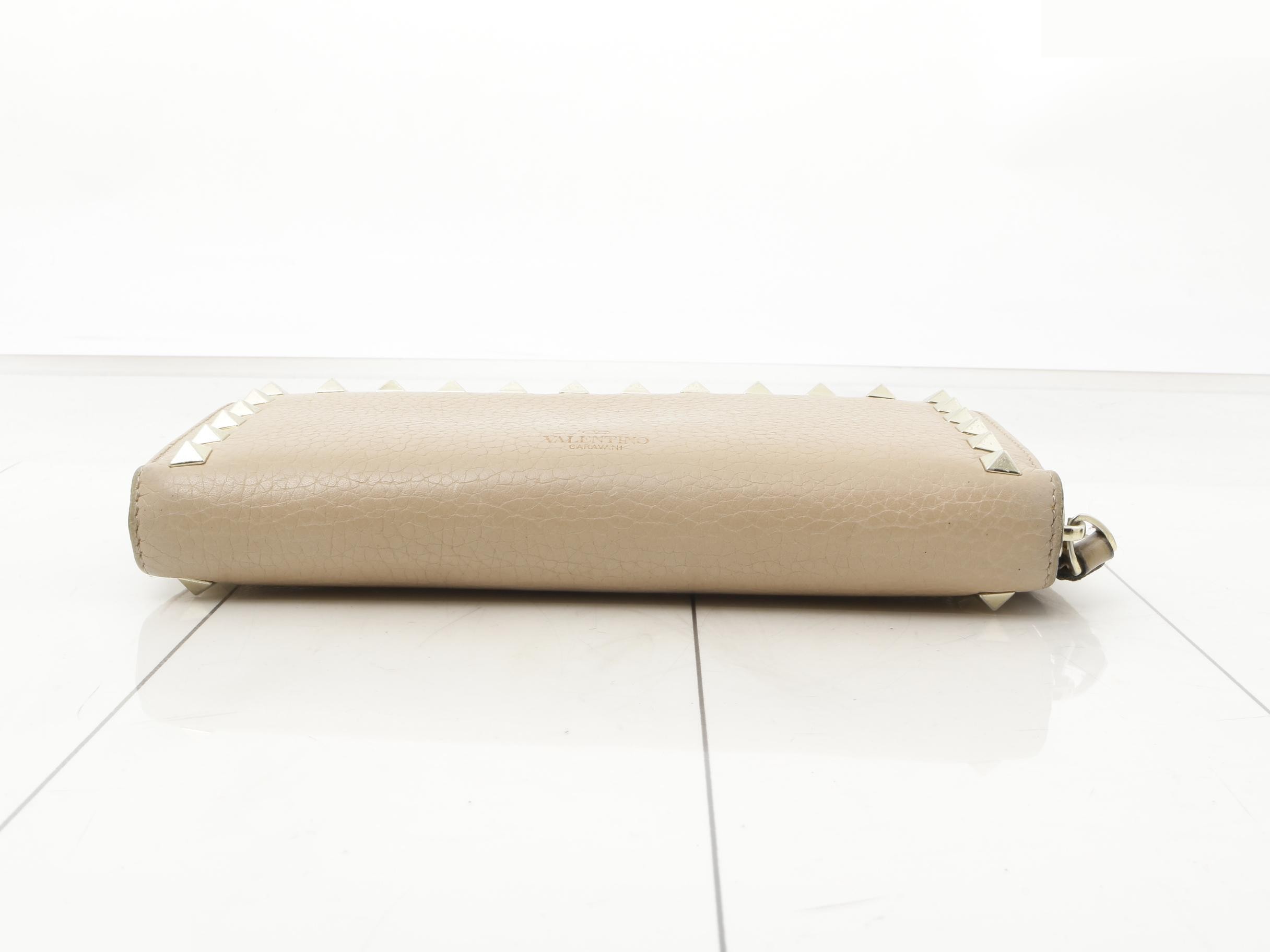 wallet — view 3