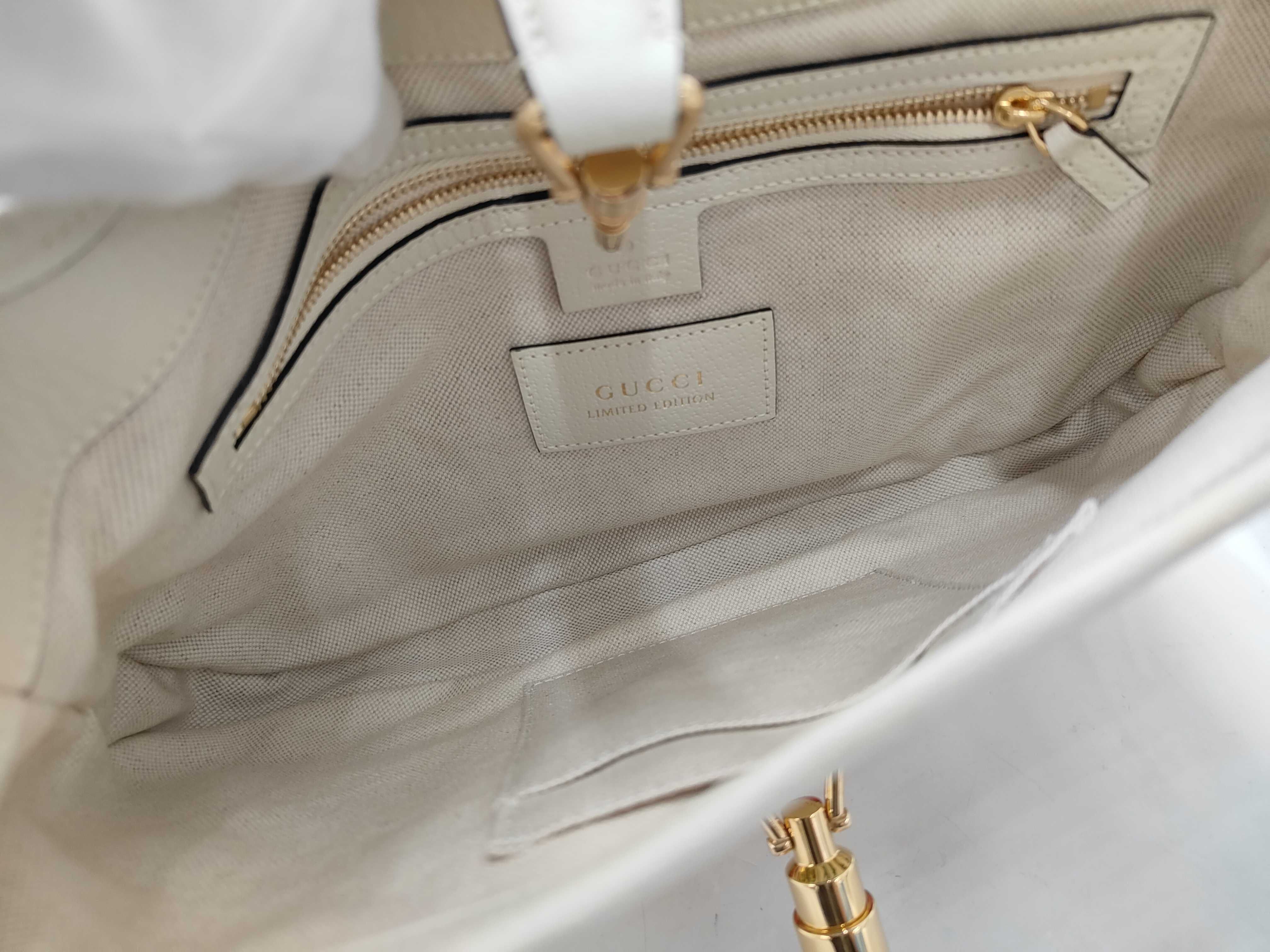 GG Canvas One-Shoulder Bag 550152 213317 Handbag — view 8