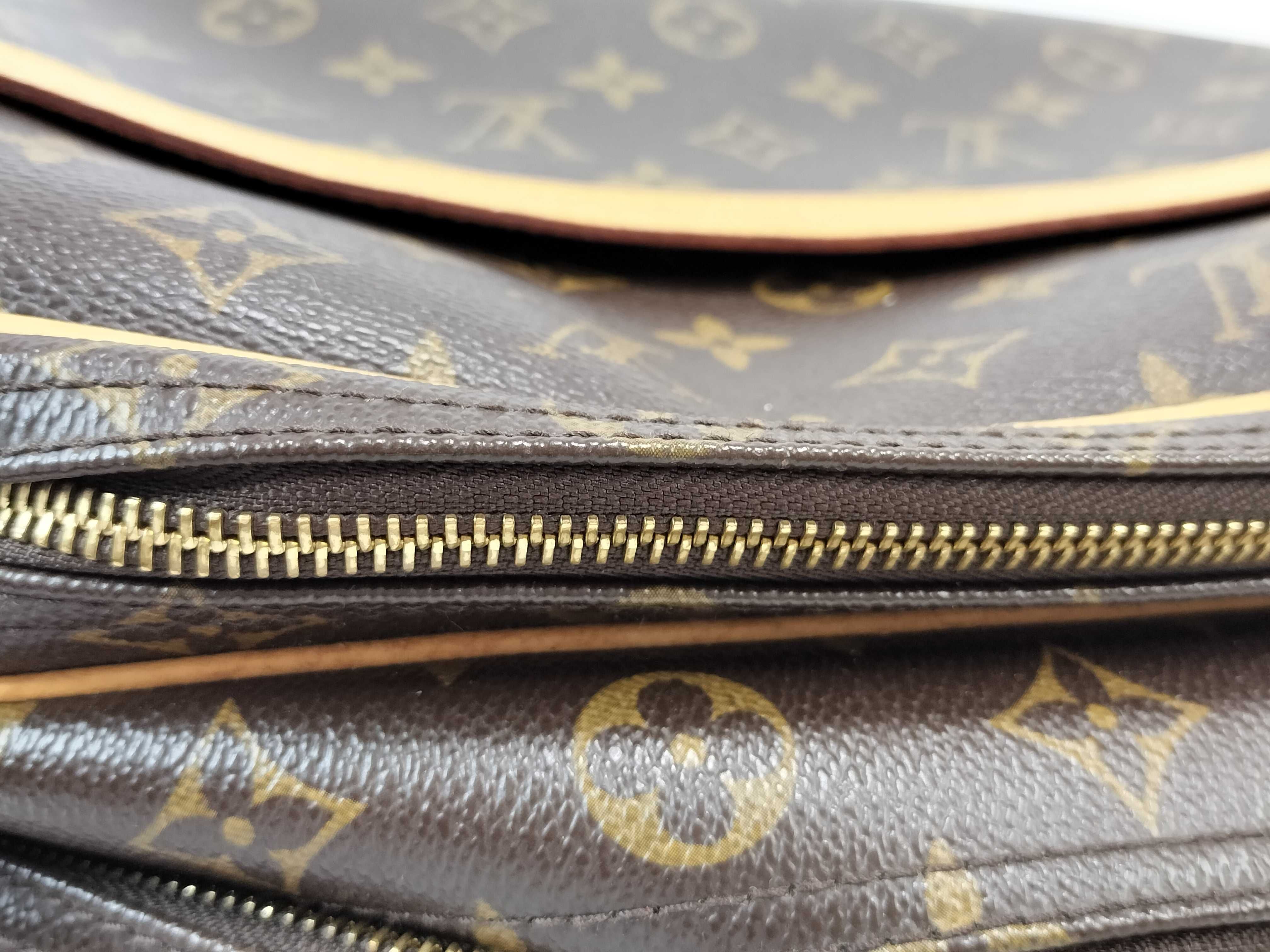 Monogram Louis Vuitton Reporter PM SP0065 Shoulder Bag — view 6