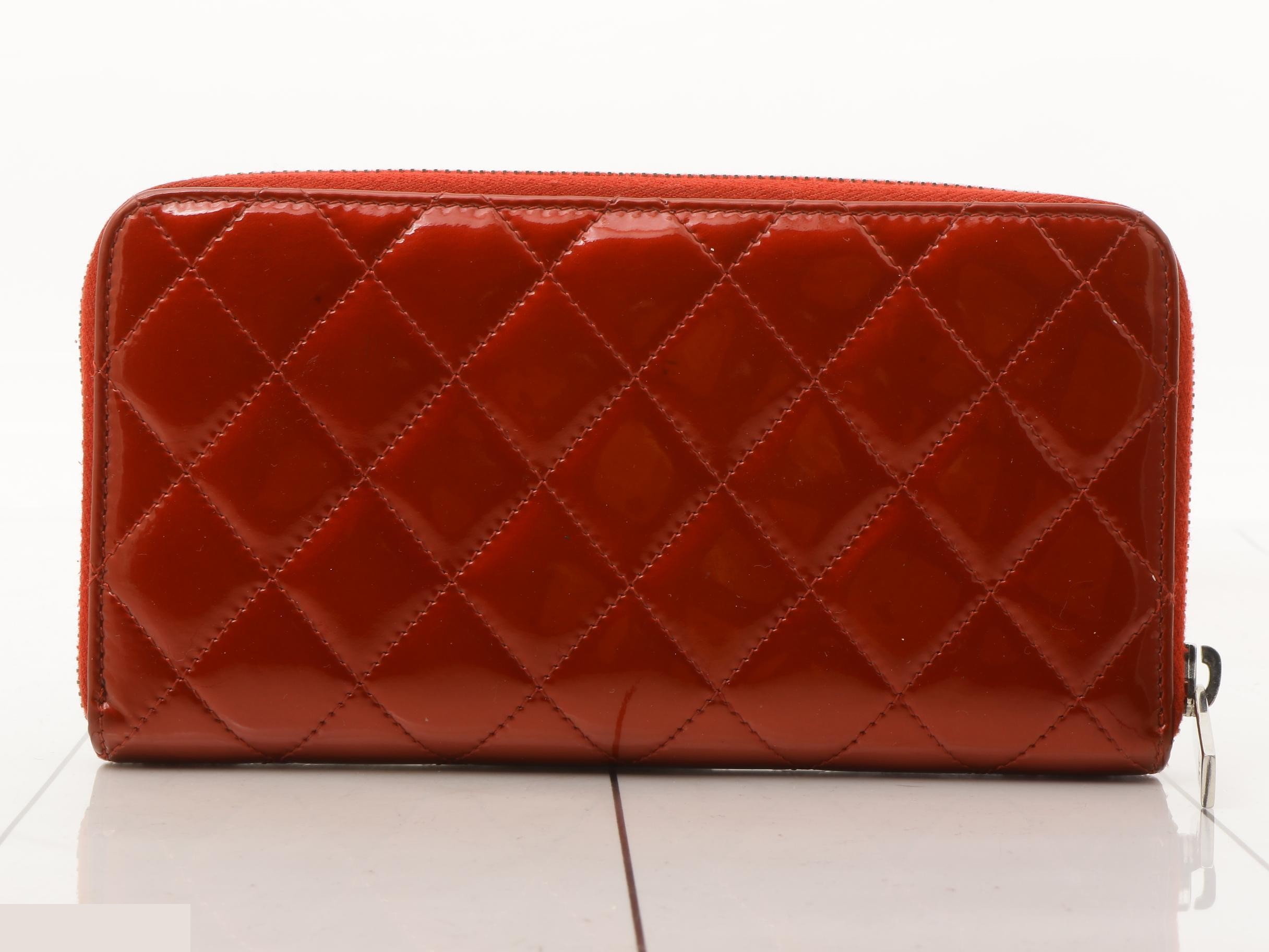 Matelassé (bag) and Zippy Wallet — view 2