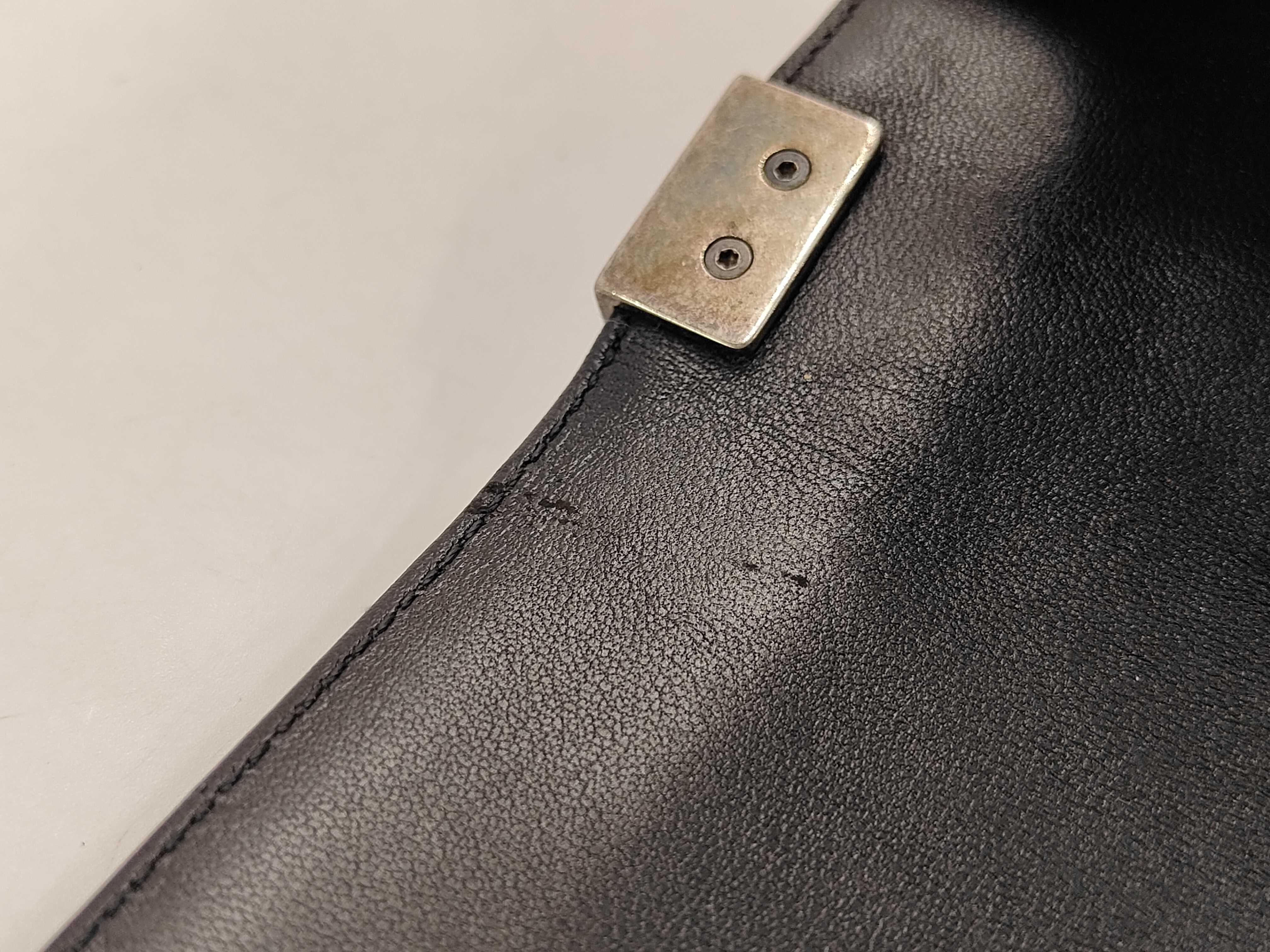 Boy Chanel Small Shoulder Bag — view 12