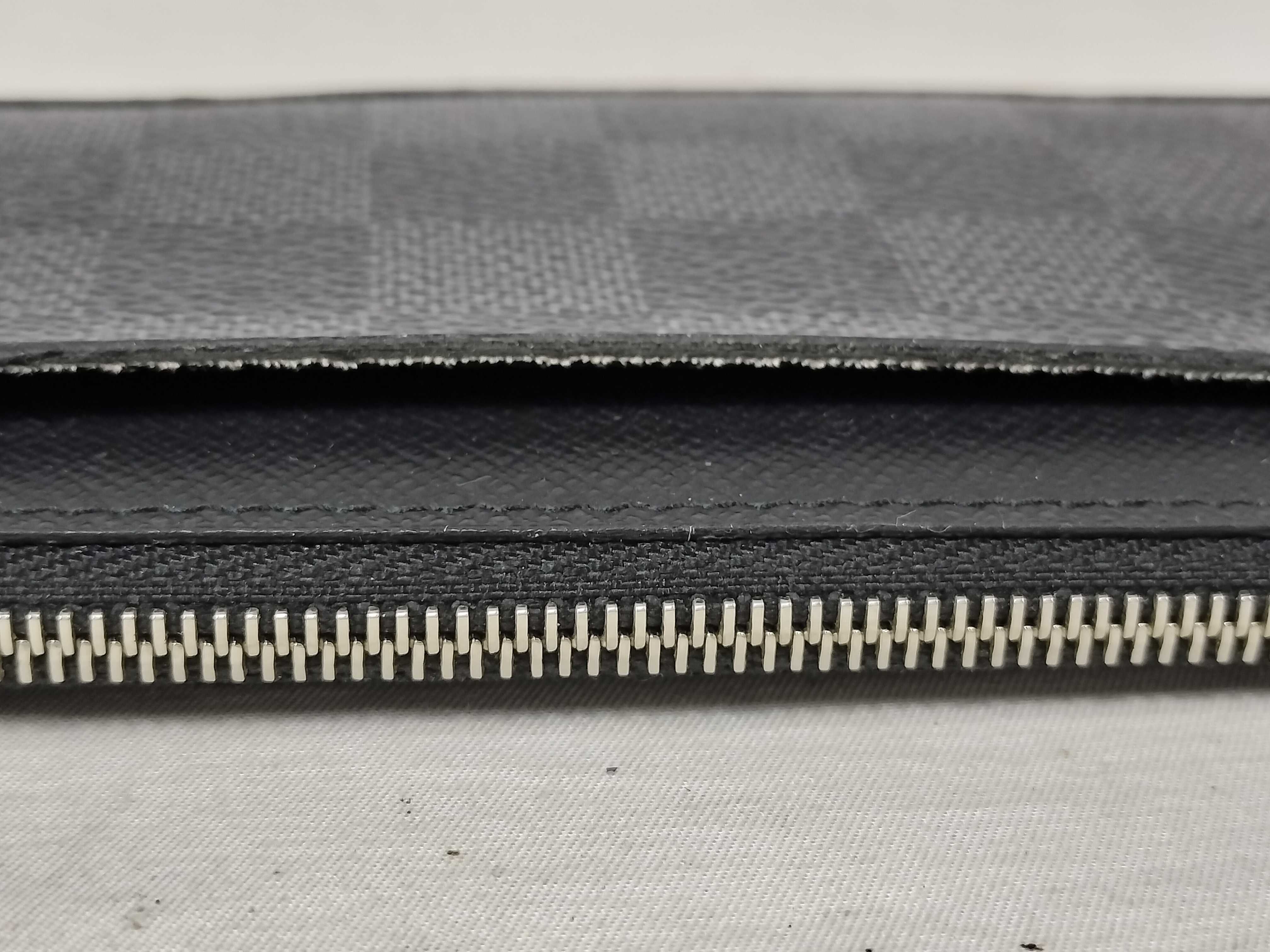 Damier Graphite Coin Card Holder N64038 (Card Case/Pass Case/Business Card Holder) — view 8