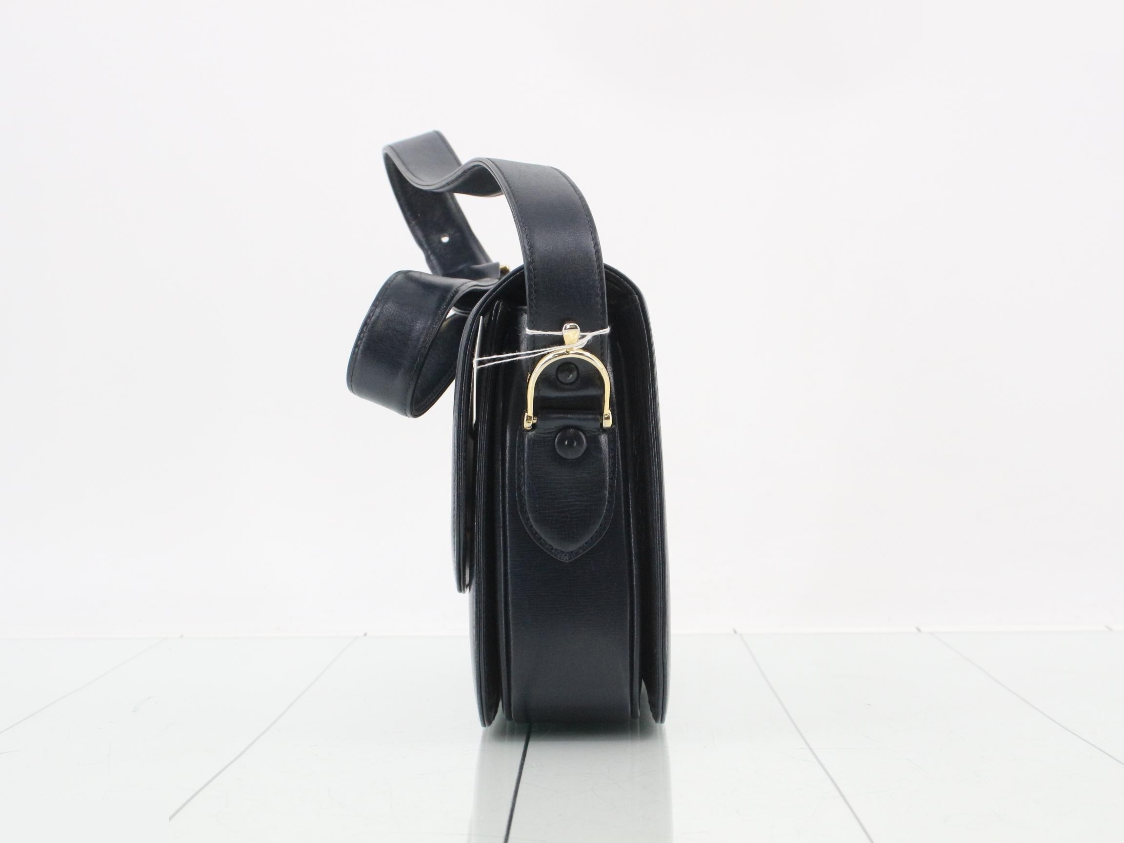 Shoulder bag — view 3