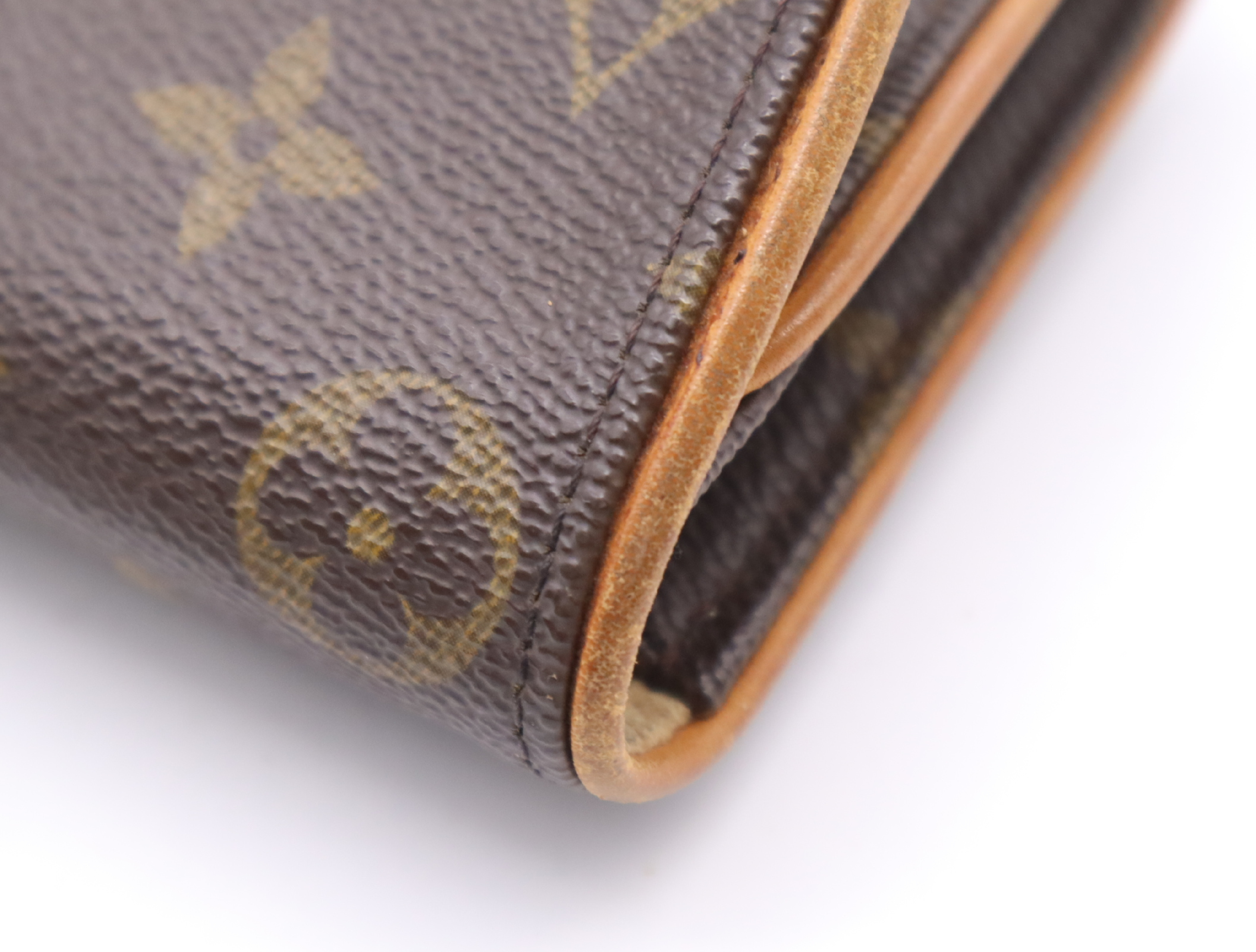 M51854 Monogram Pochette Twin PM Clutch Bag — view 9