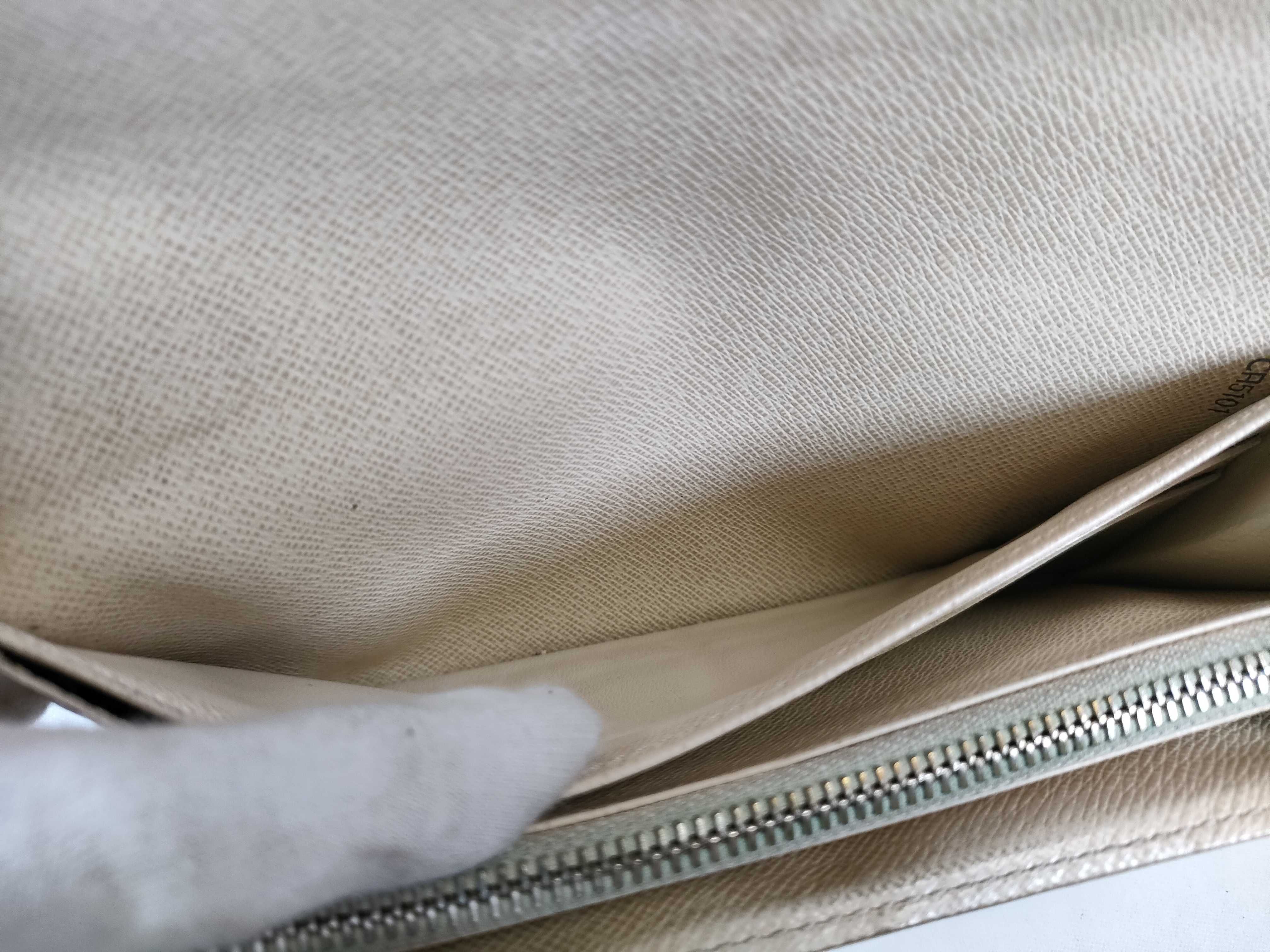 Damier Azur Portefeuille Sarah Wallet — view 12
