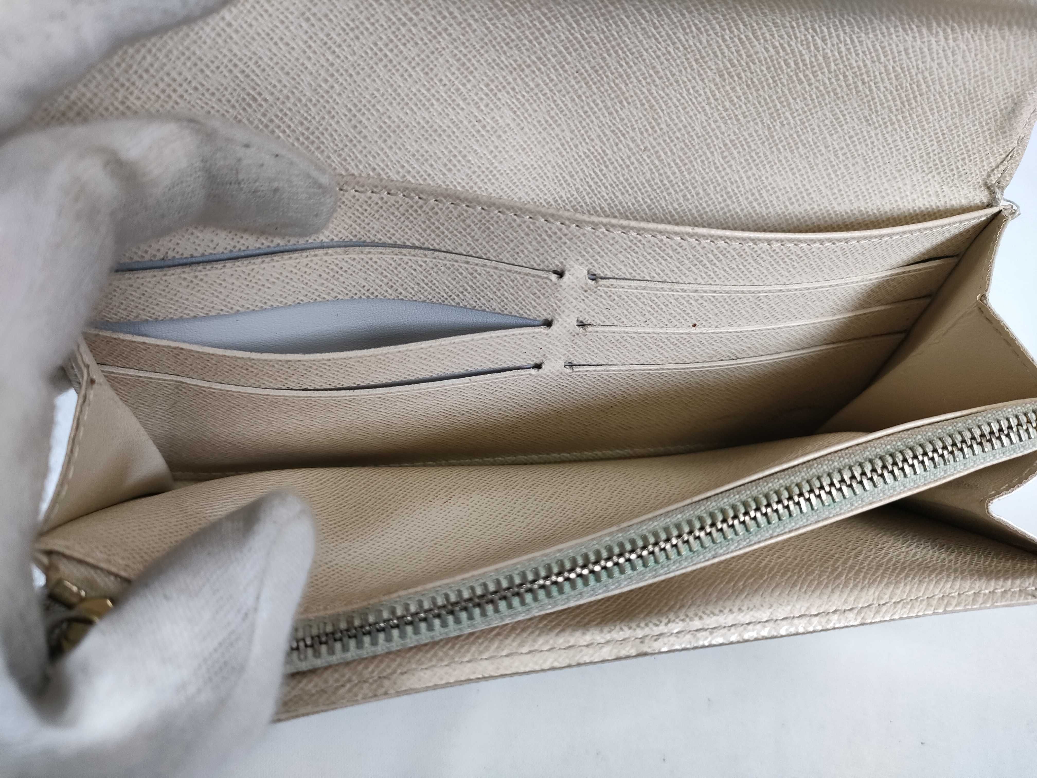 Damier Azur Portefeuille Sarah Wallet — view 13