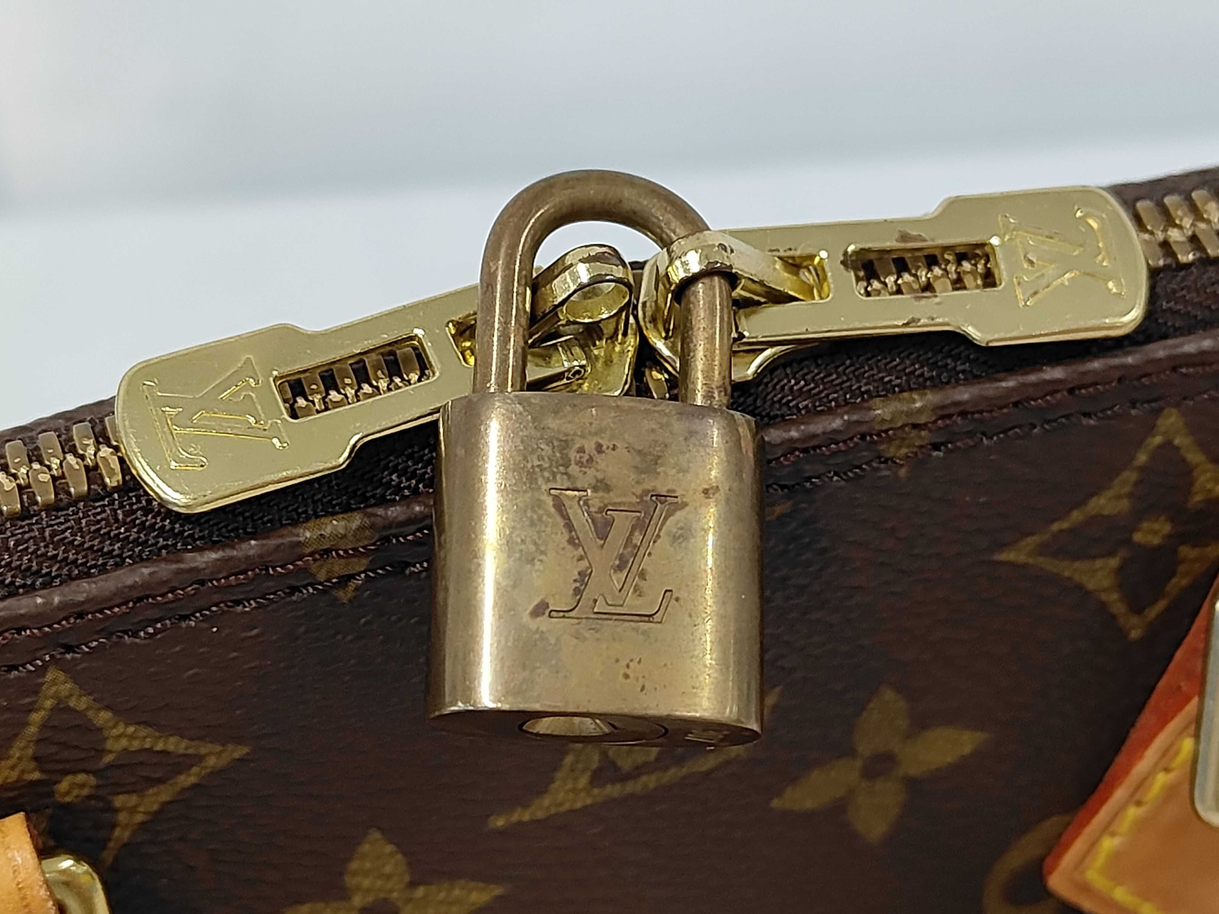 Alma Handbag Monogram M51130 Handbag — view 9