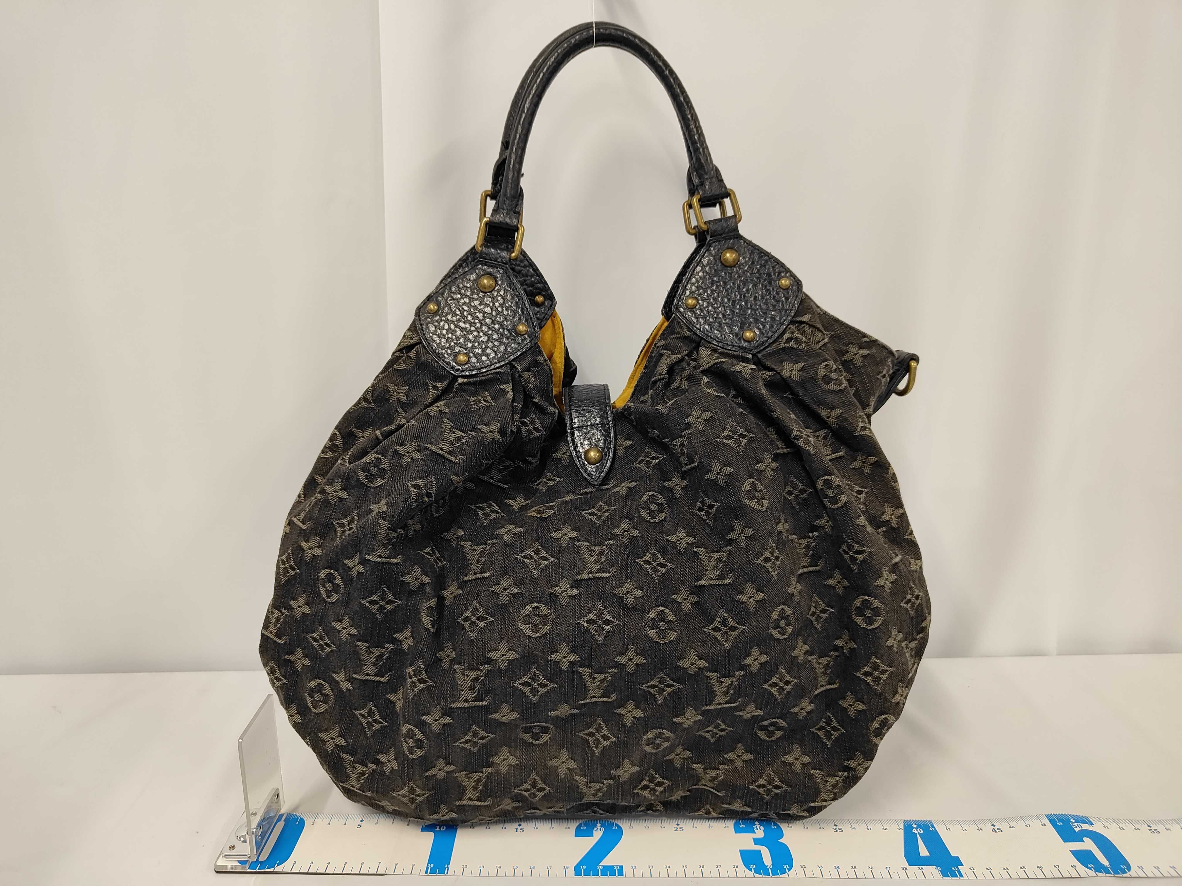 Monogram Denim Neo Cavie MM Black 2-Way Handbag Shoulder Bag M95351 Shoulder Bag — view 2