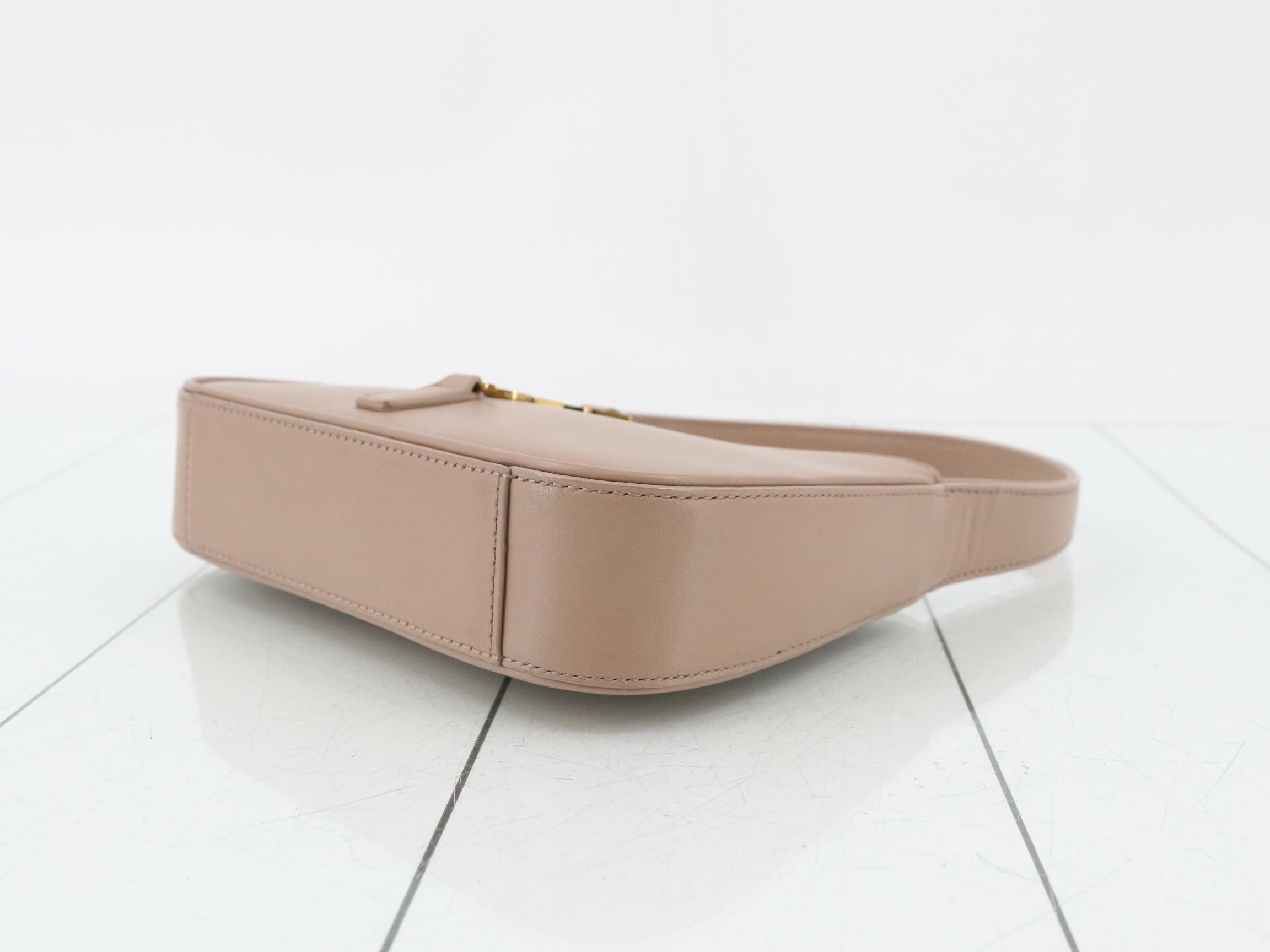 LE547 MINI Leather One-Shoulder Bag — view 6