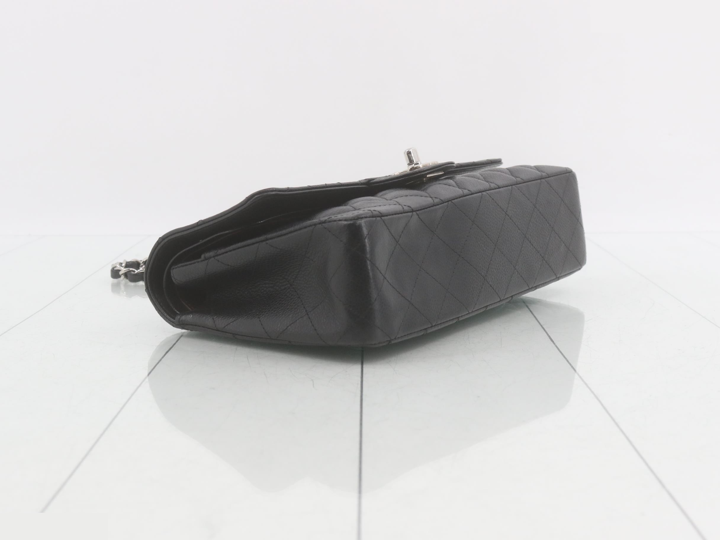 Matelassé 25 Caviar Skin Double Flap Double Chain Shoulder Bag — view 5