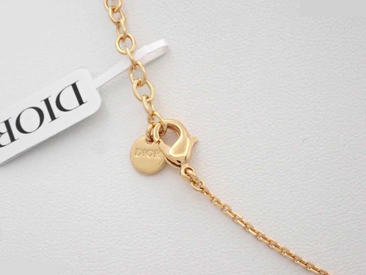 Other lines: Precious metals, necklaces, pendants — view 2
