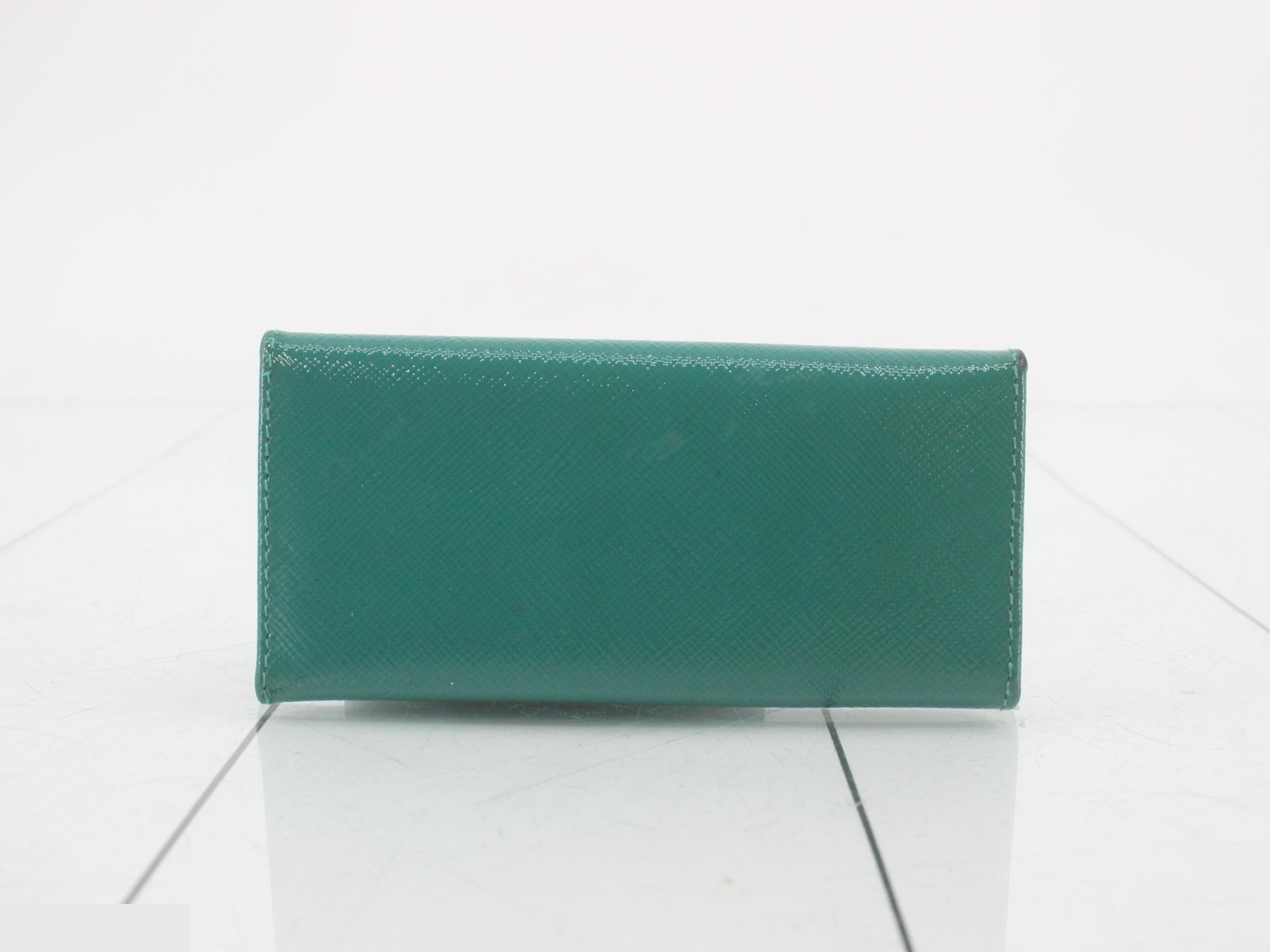 6-hook key case, patent leather, green — view 2