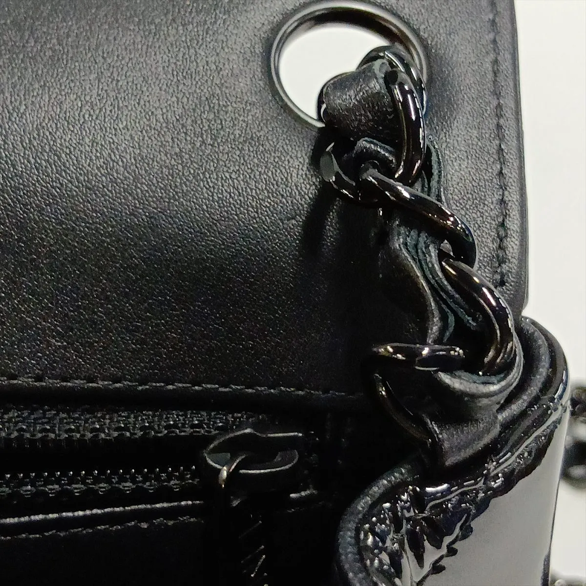 Mini Matelassé 17 Patent Leather Single Flap Single Chain Bag, Black with Black Hardware, P3PH63E6, Random Plate, A35200 — view 15