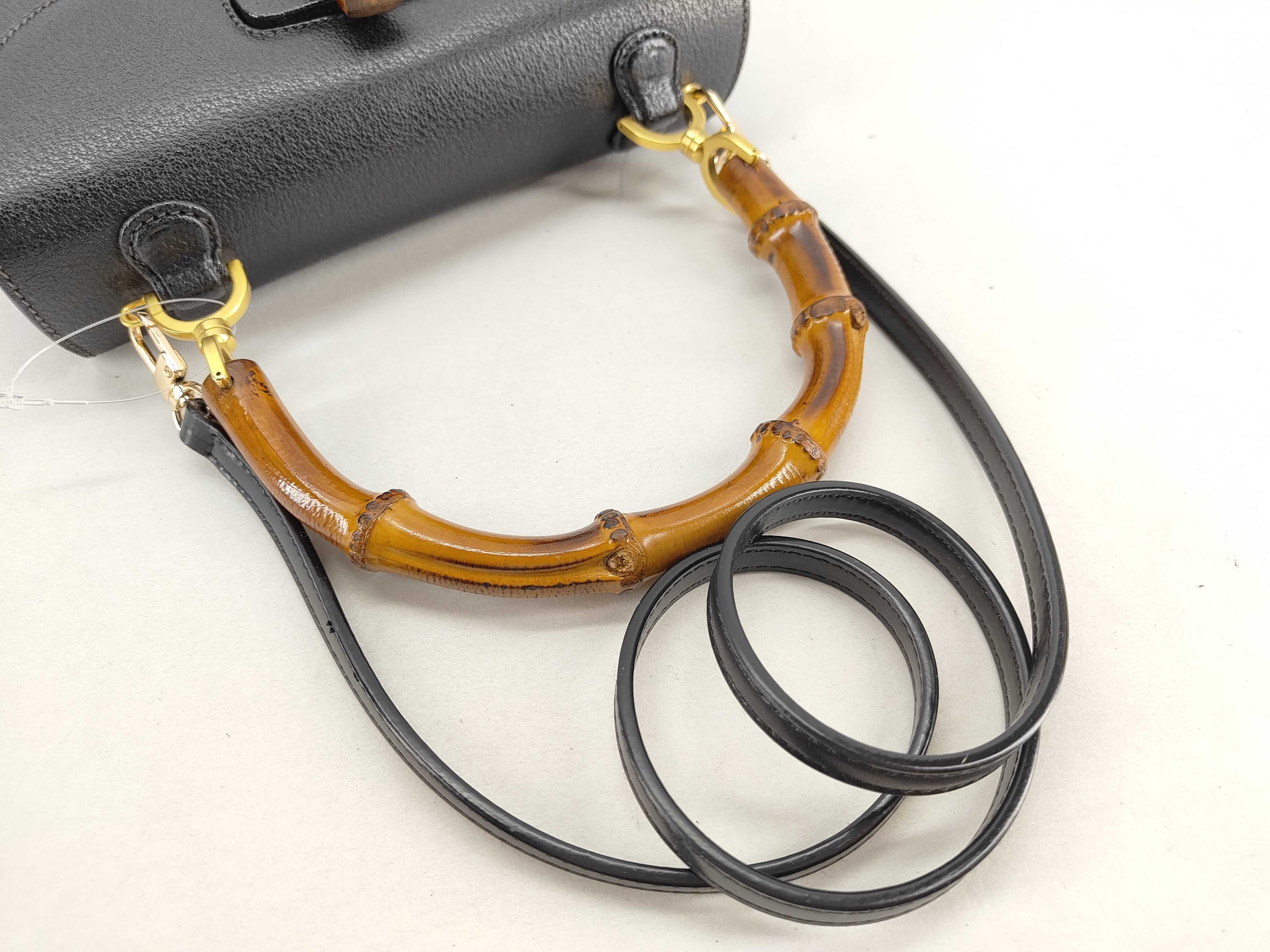 Bamboo Leather Turnlock Handbag 2-Way Black Handbag — view 4