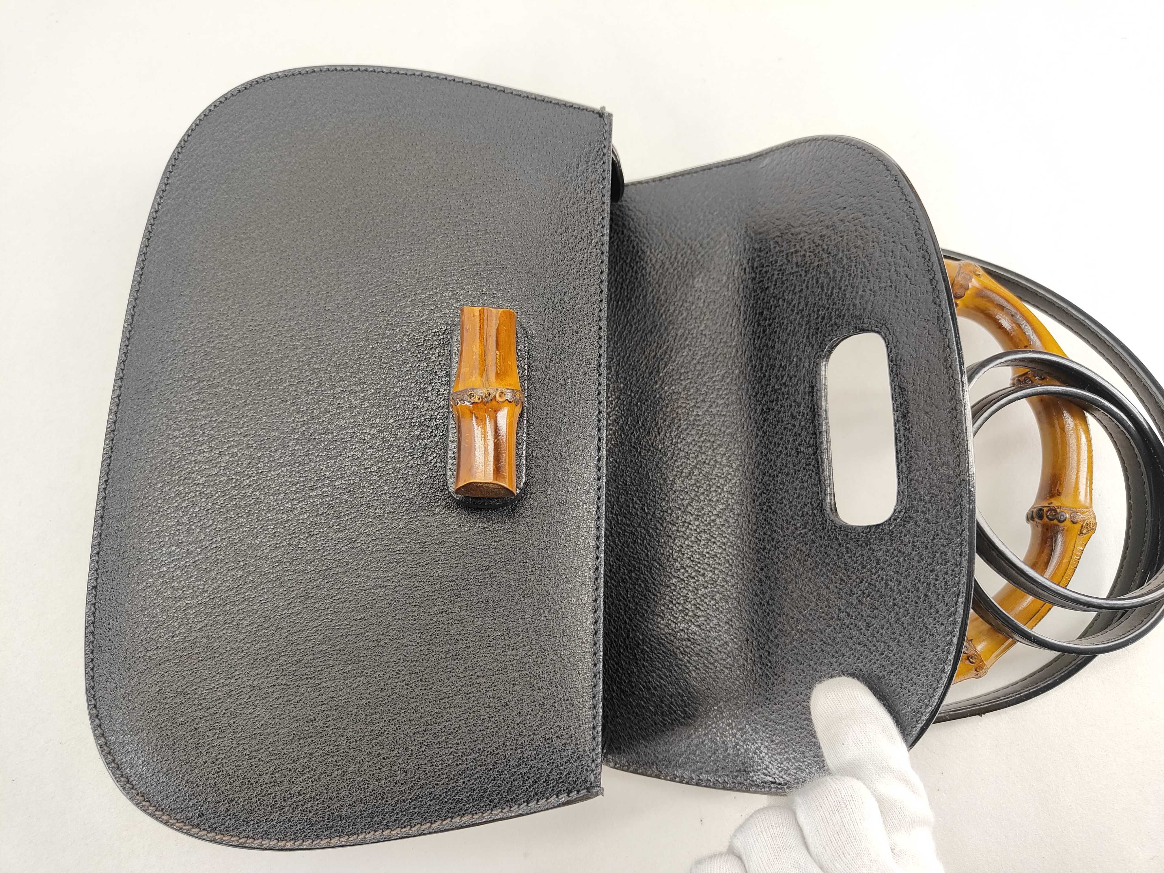Bamboo Leather Turnlock Handbag 2-Way Black Handbag — view 10