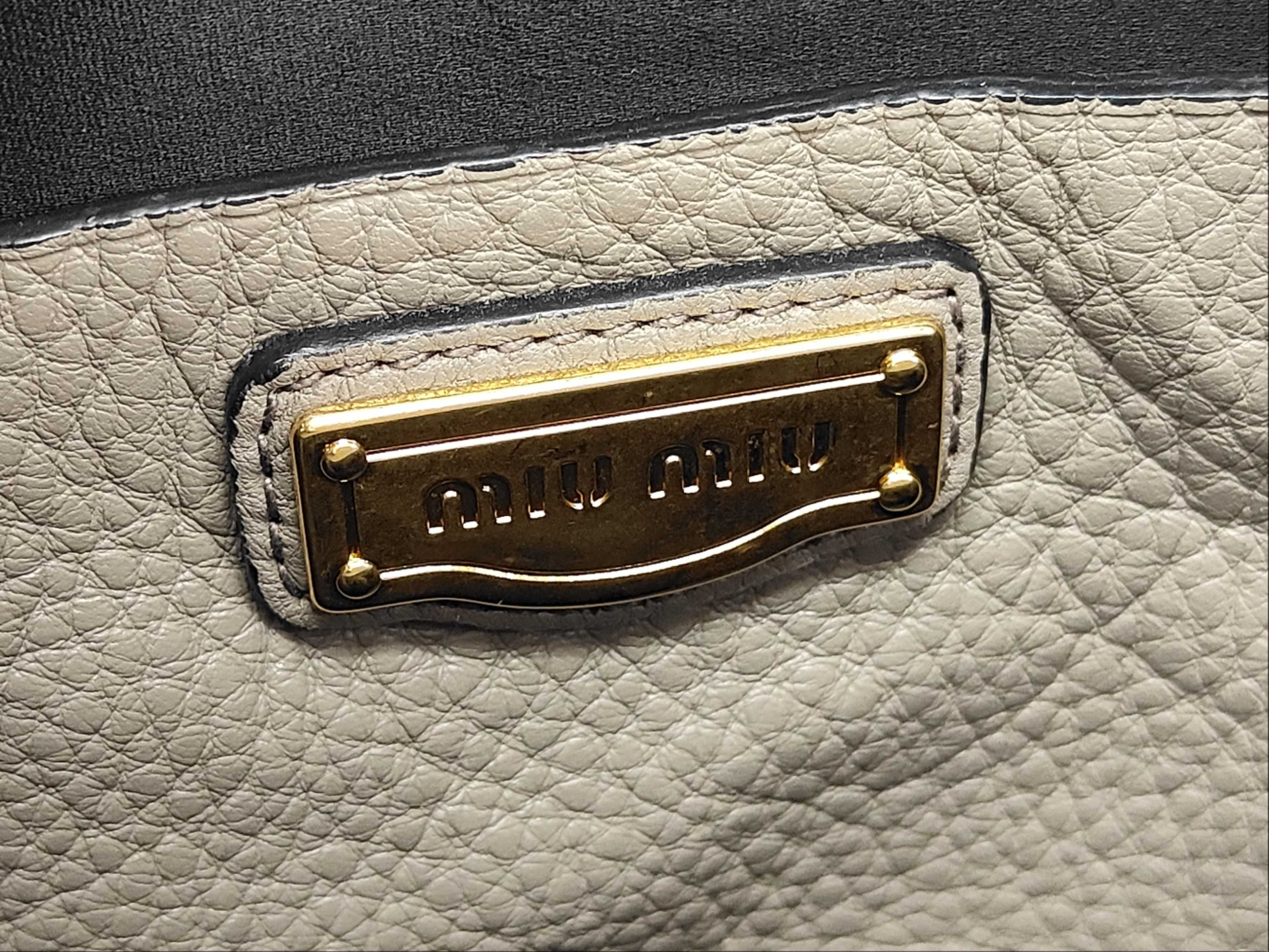 Vitello Phoenix Logo Hardware Tote Bag — view 11