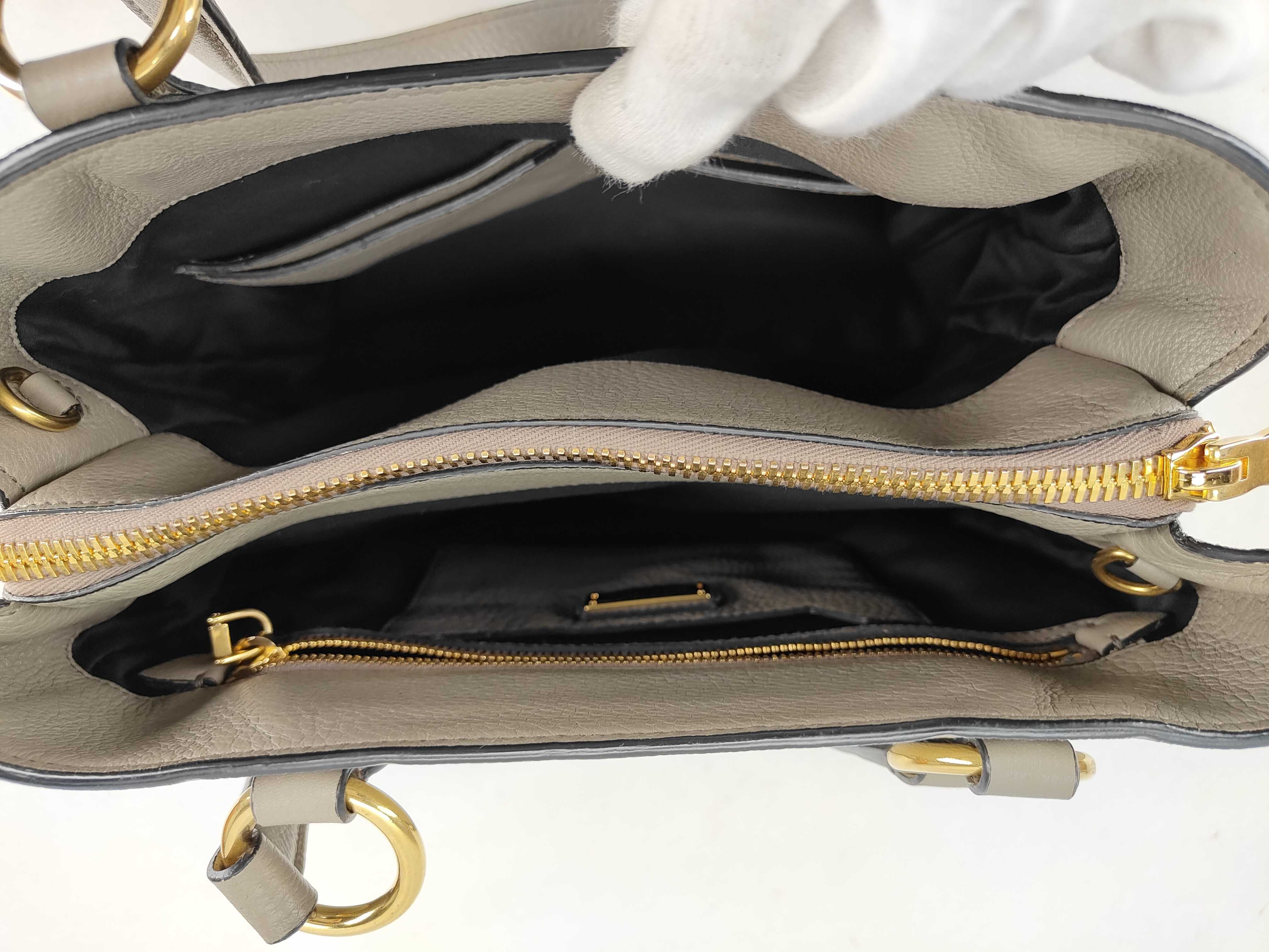 Vitello Phoenix Logo Hardware Tote Bag — view 10