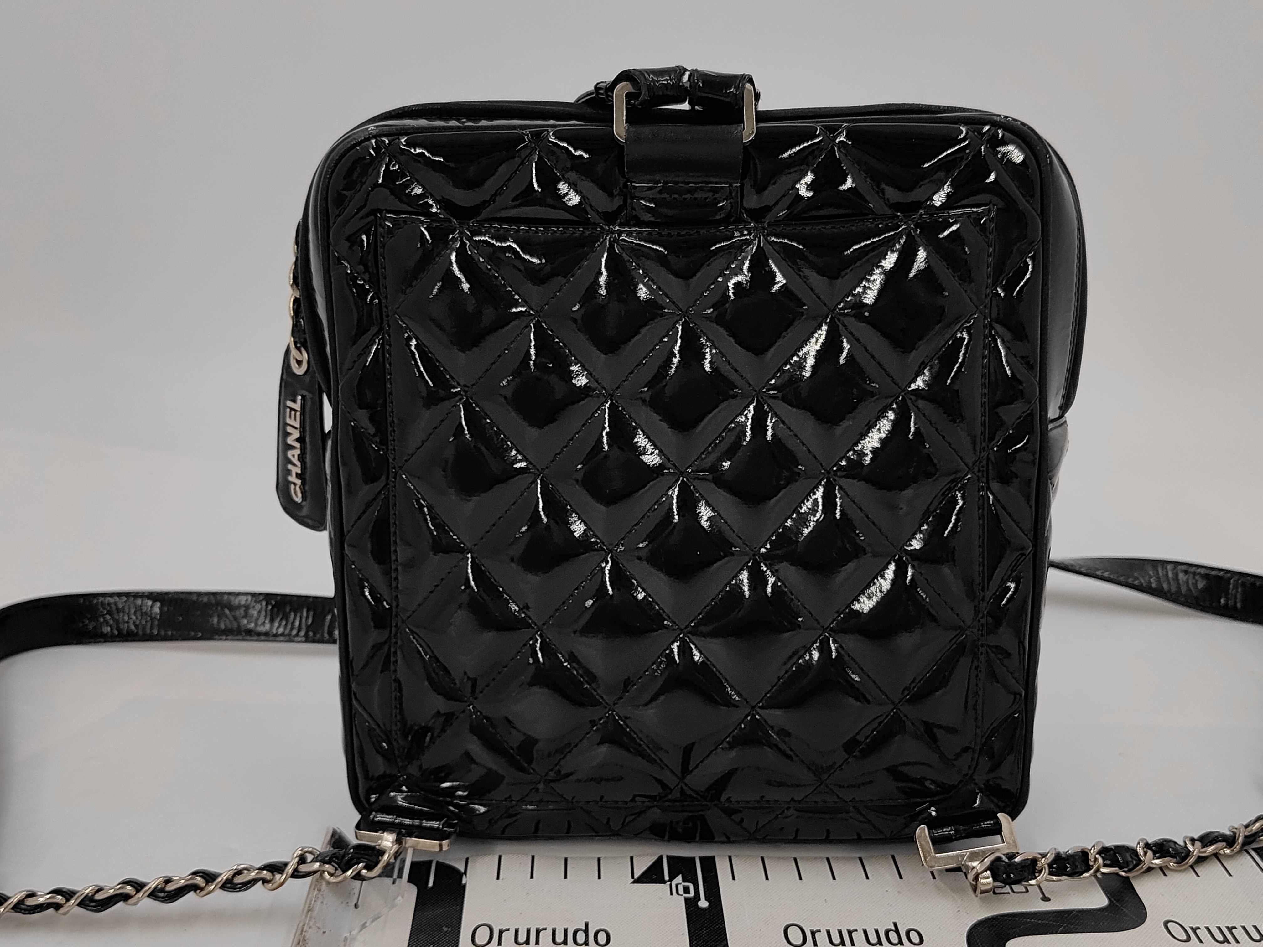 enamel Matelassé backpack, Coco Mark, serial number 4, with sticker. — view 2