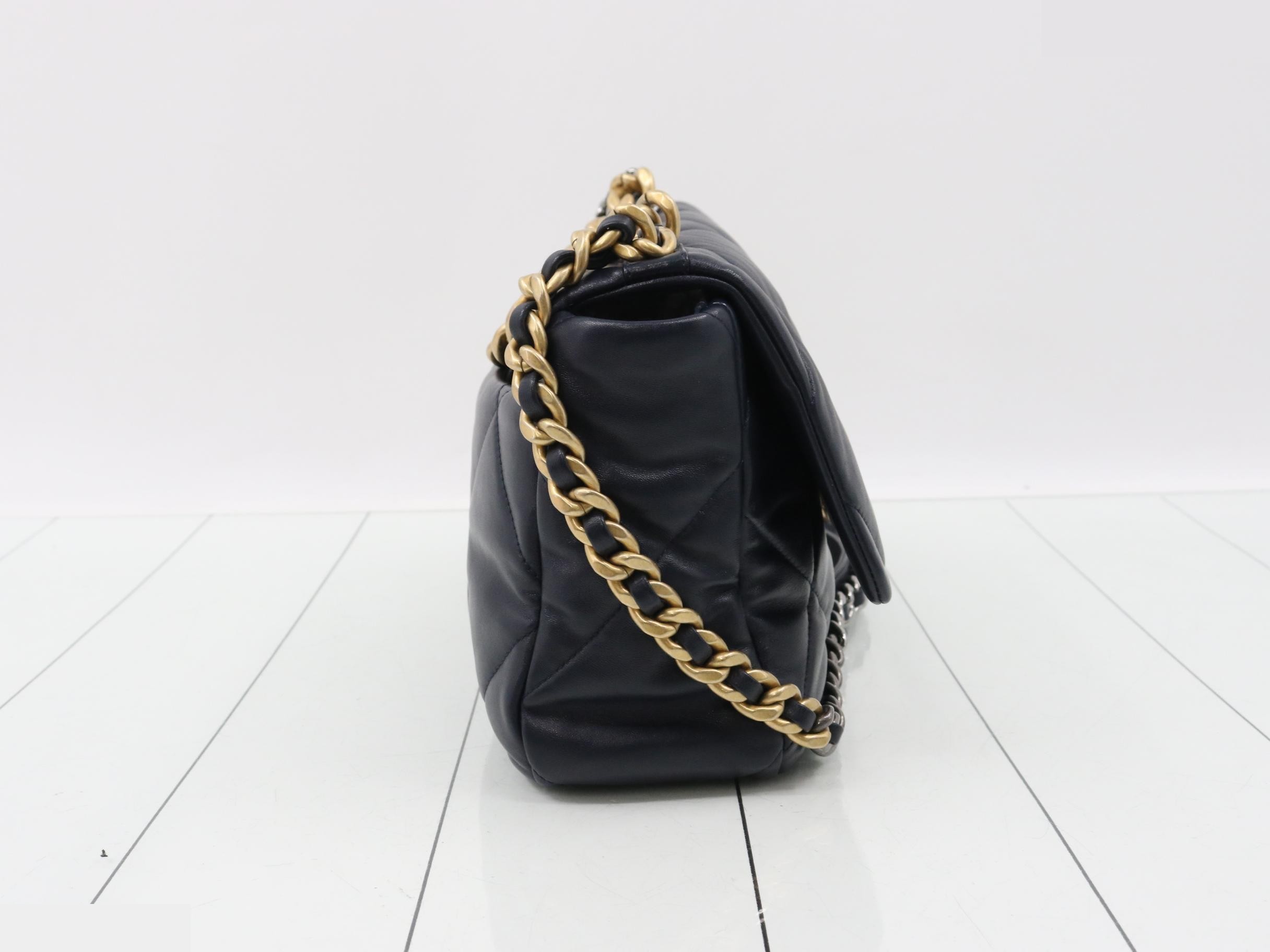 Chain shoulder bag — view 4