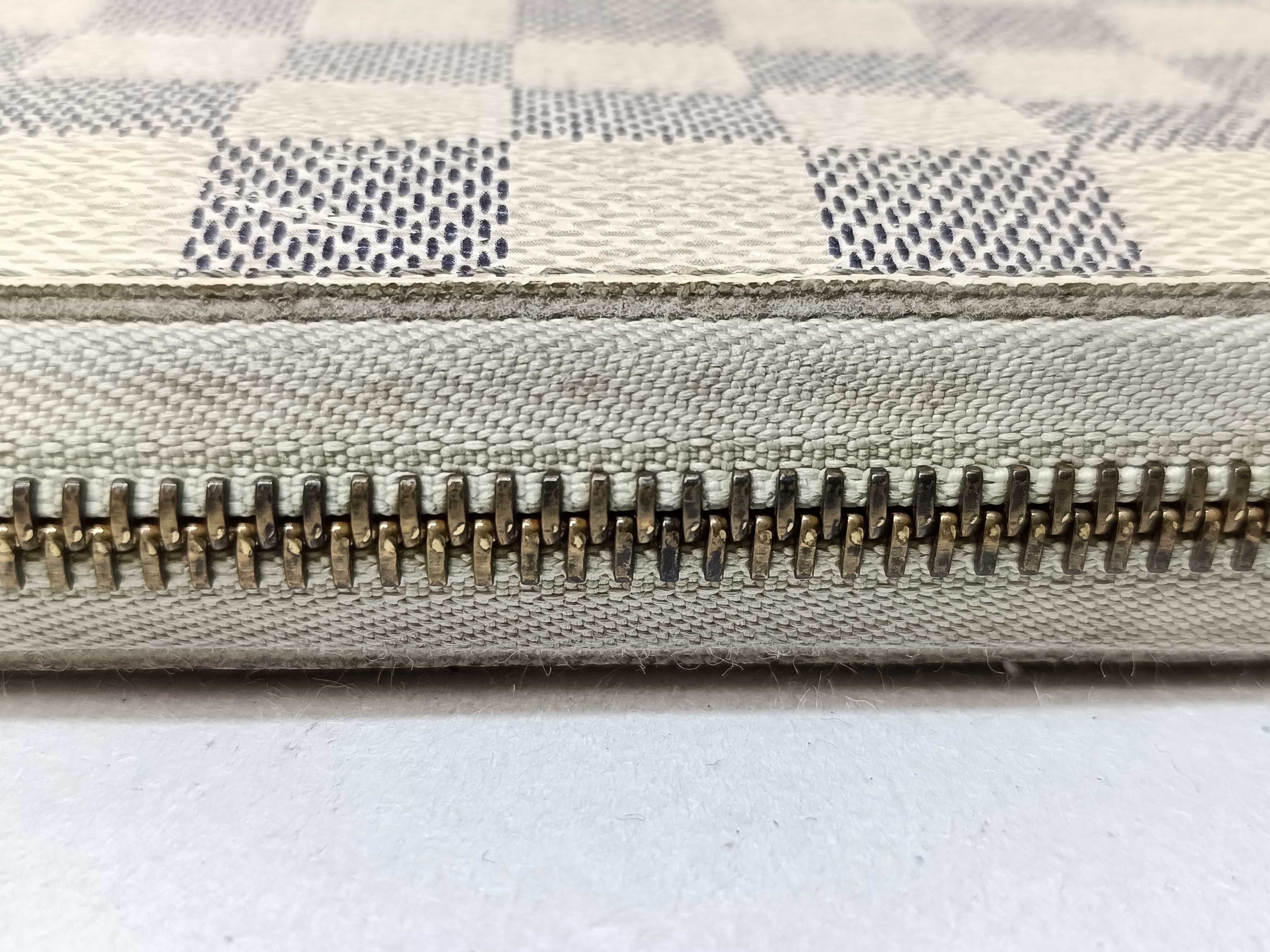 Damier Azur N60029 Zippy Compact Wallet VI2037 — view 8