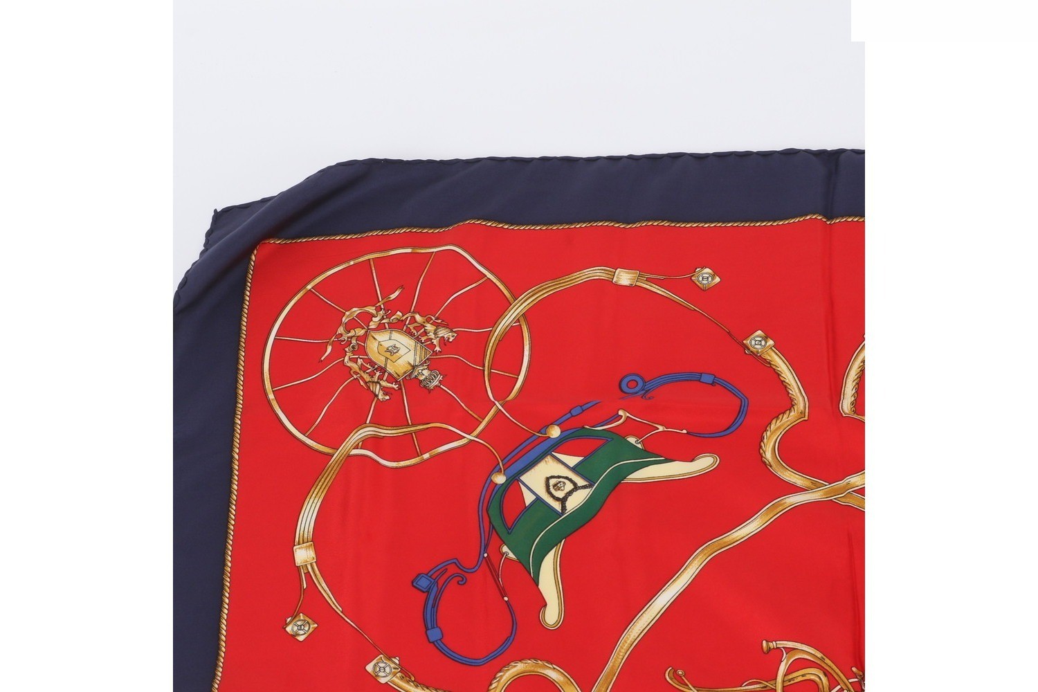 scarf — view 3