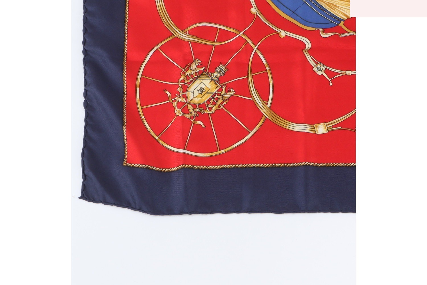 scarf — view 4