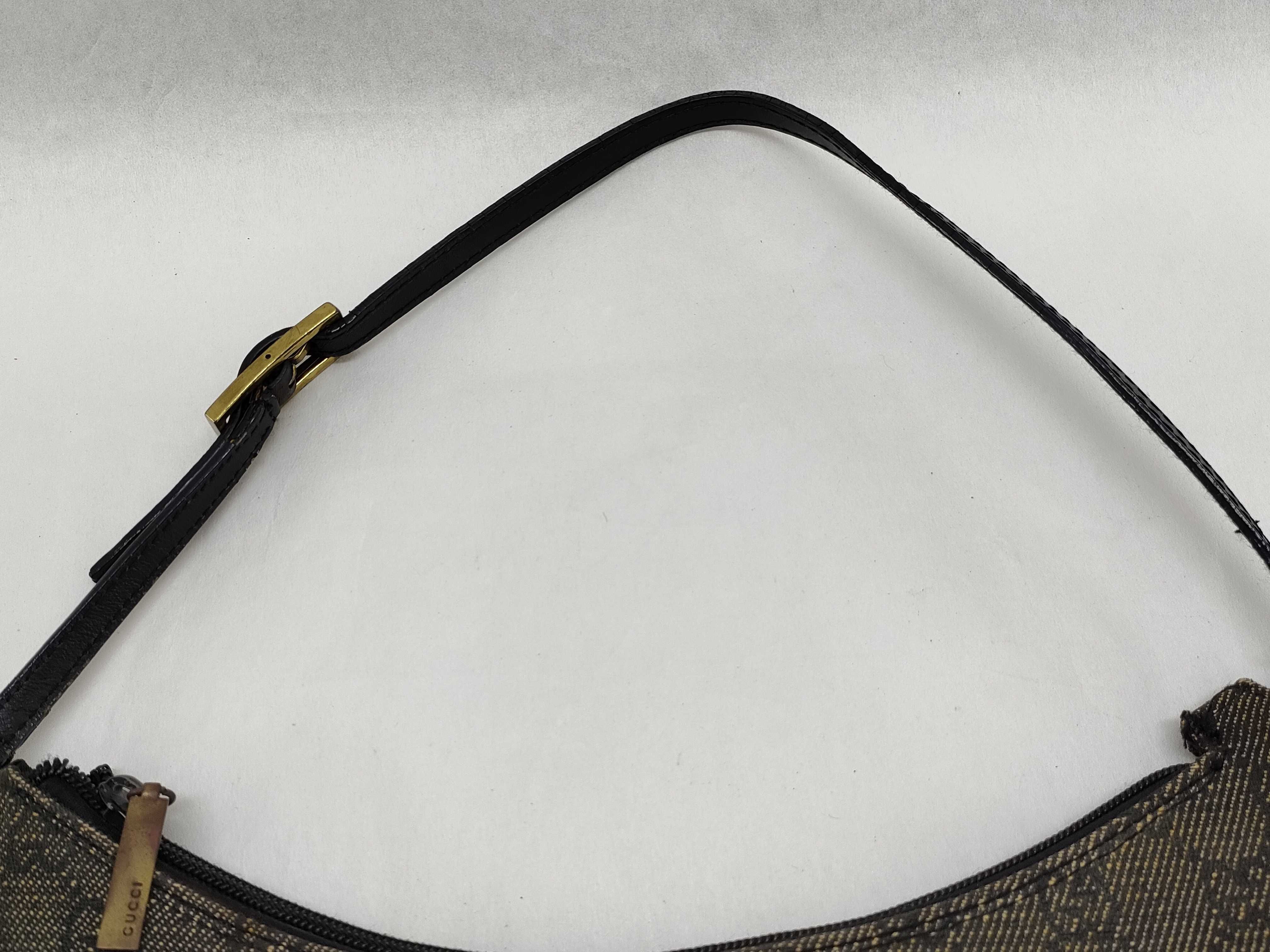 GG Canvas Shoulder Bag GG Canvas Handbag — view 3
