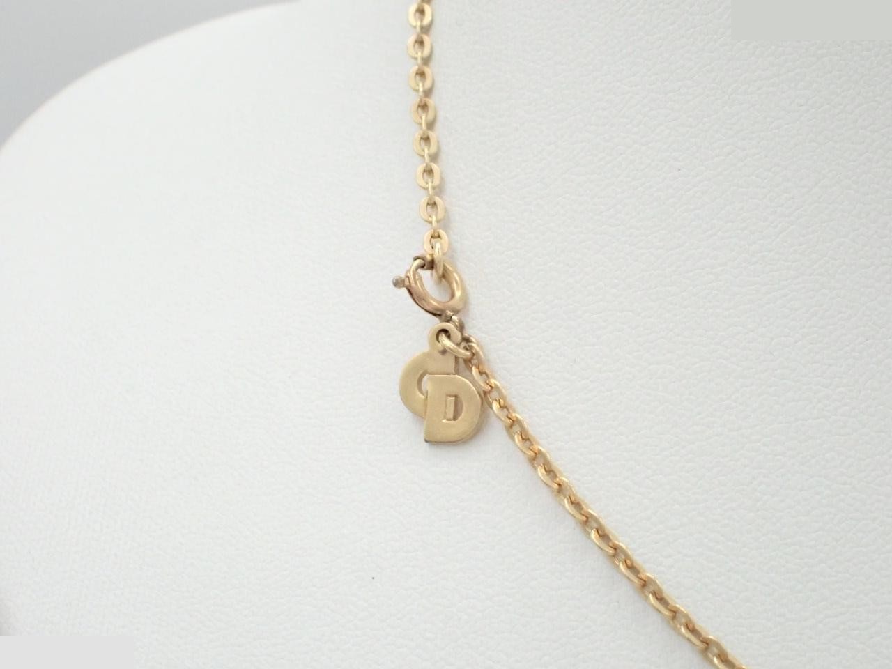 necklace — view 2