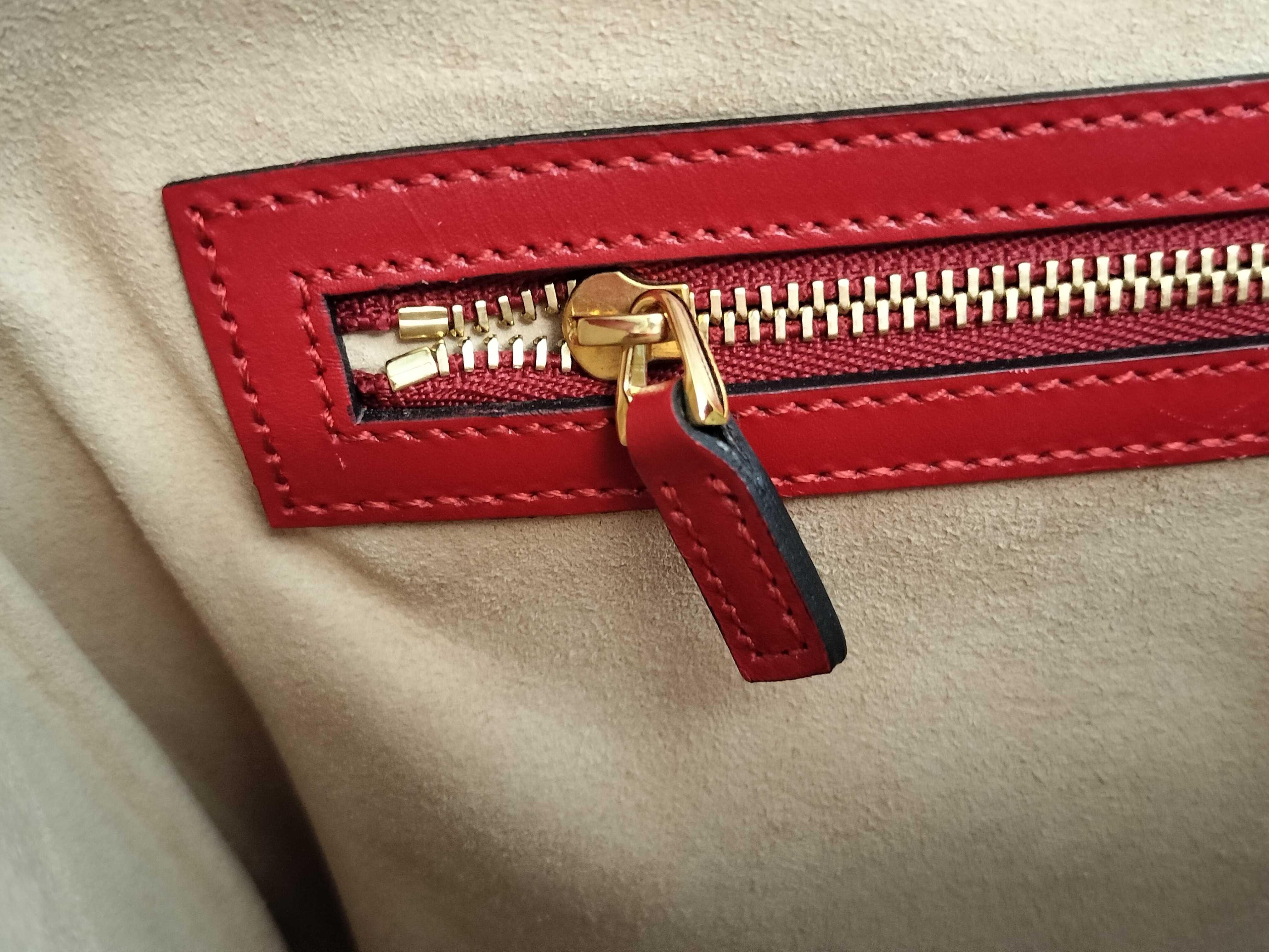 Guccissima DU- Guccissima Leather 2-Way Handbag Red 428208 Handbag — view 11