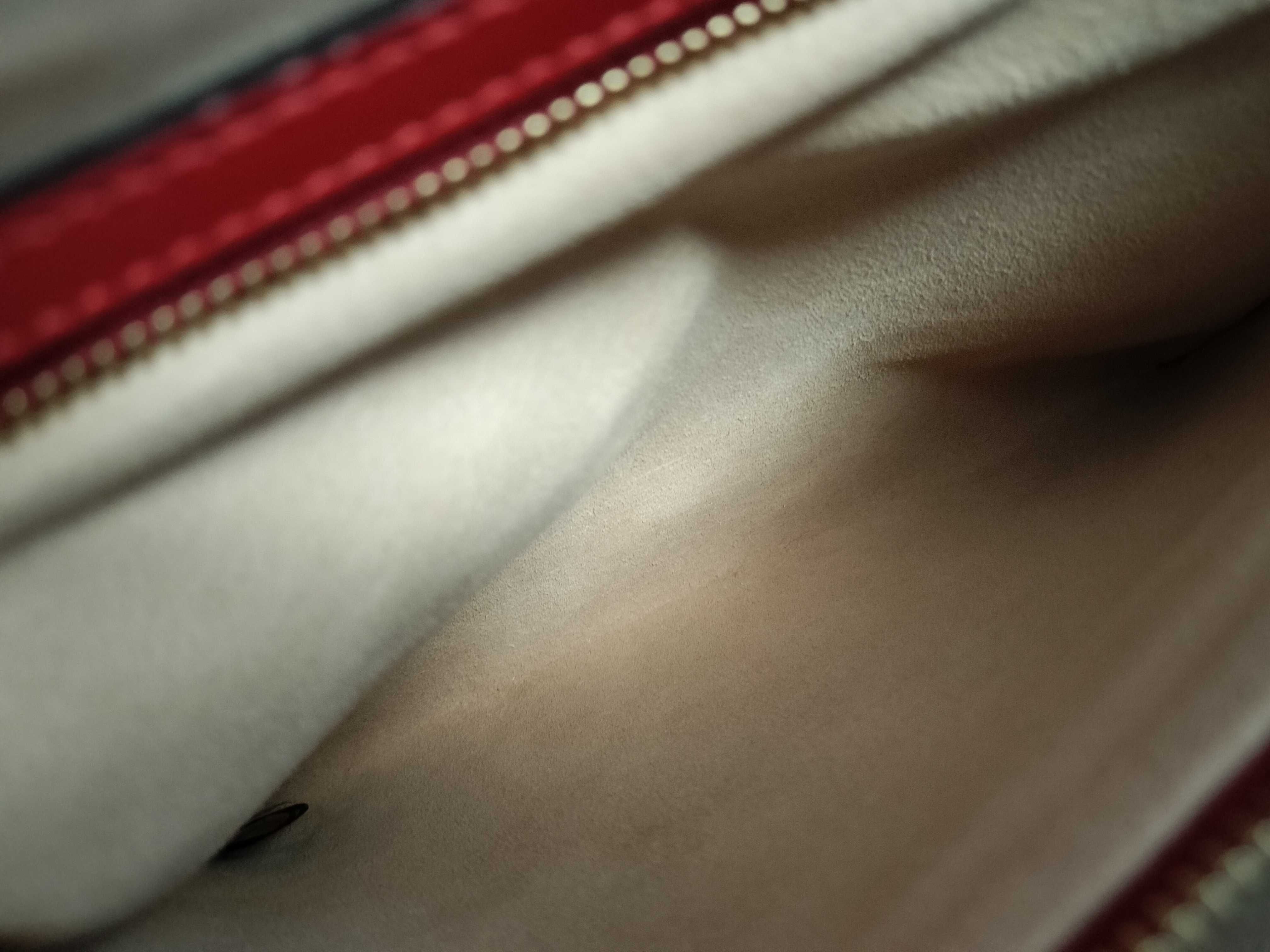 Guccissima DU- Guccissima Leather 2-Way Handbag Red 428208 Handbag — view 10