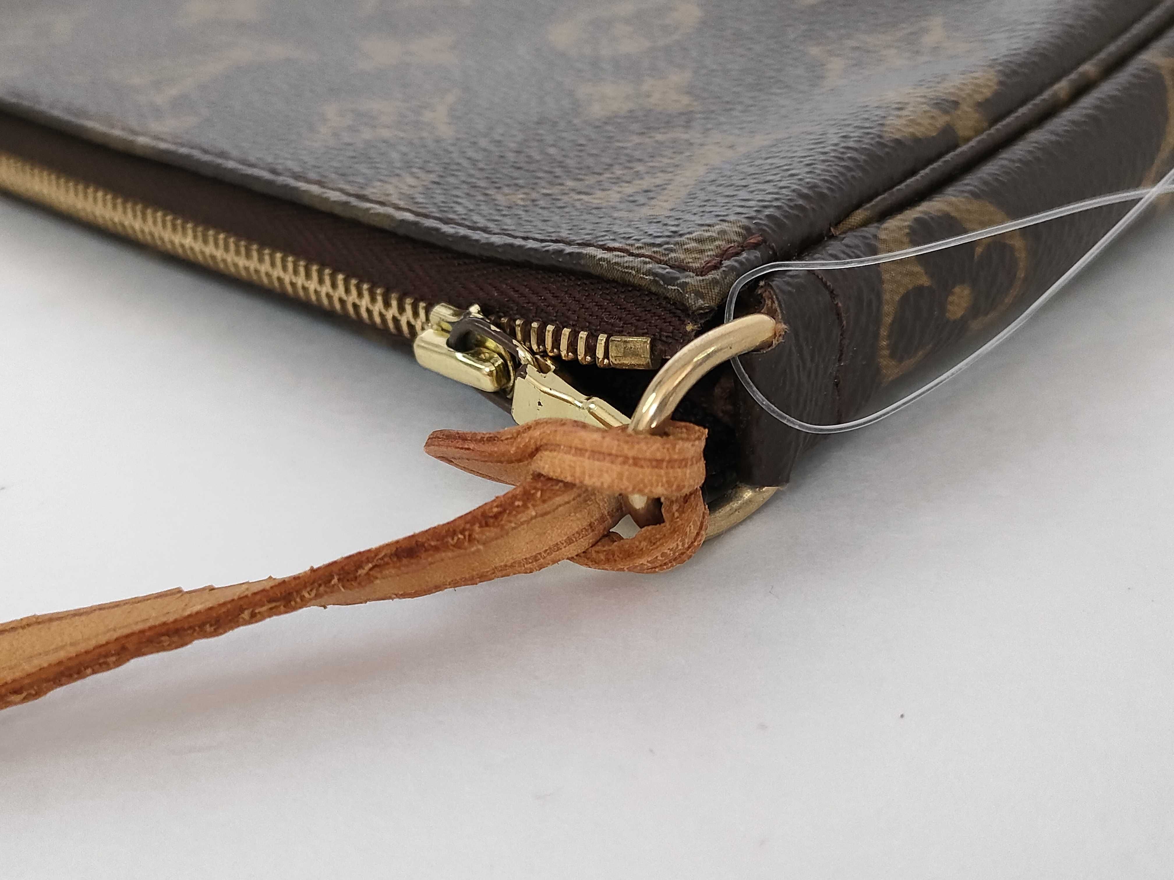 Monogram LV Accessory Pouch — view 5