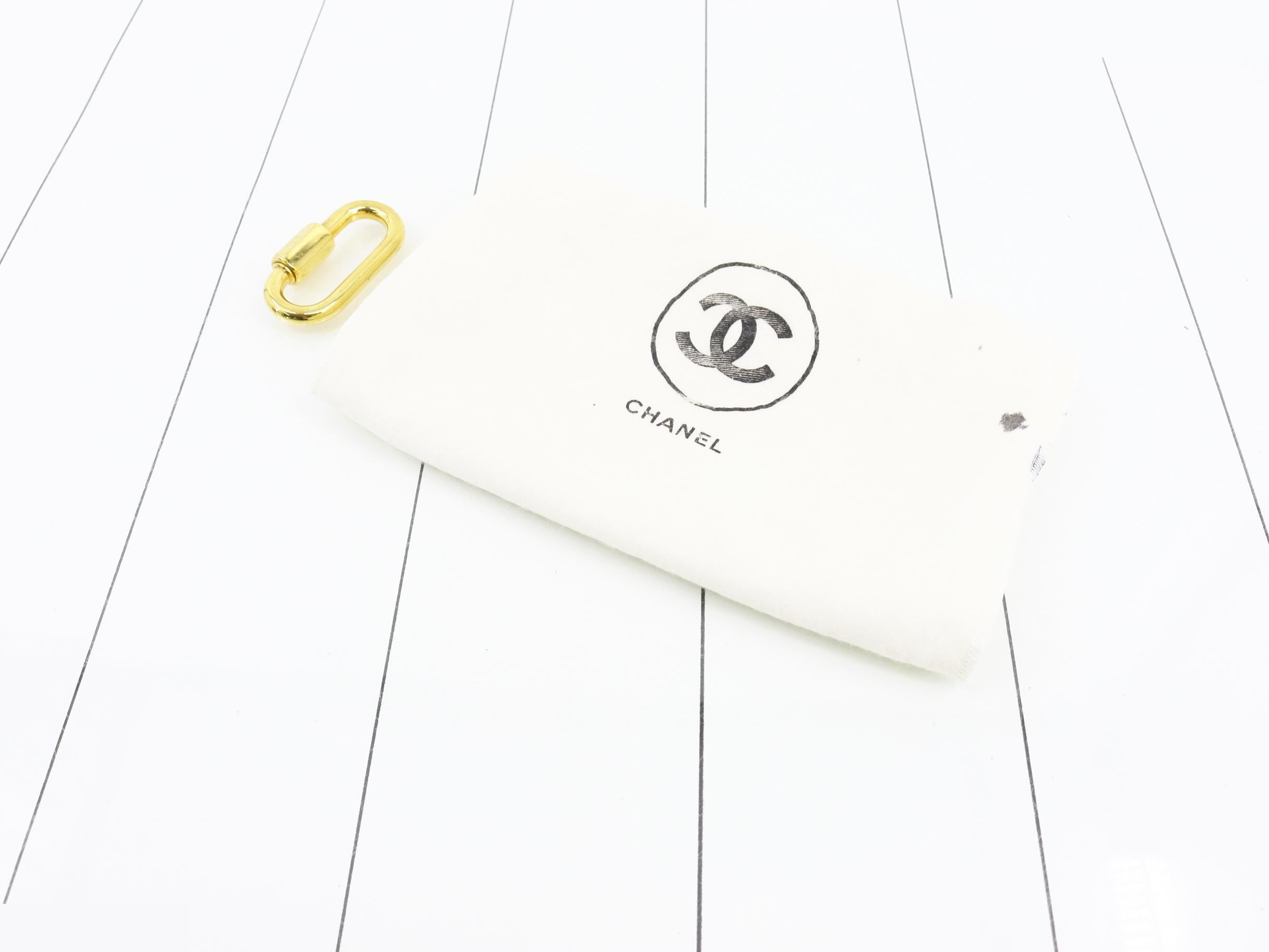 Chanel — view 7