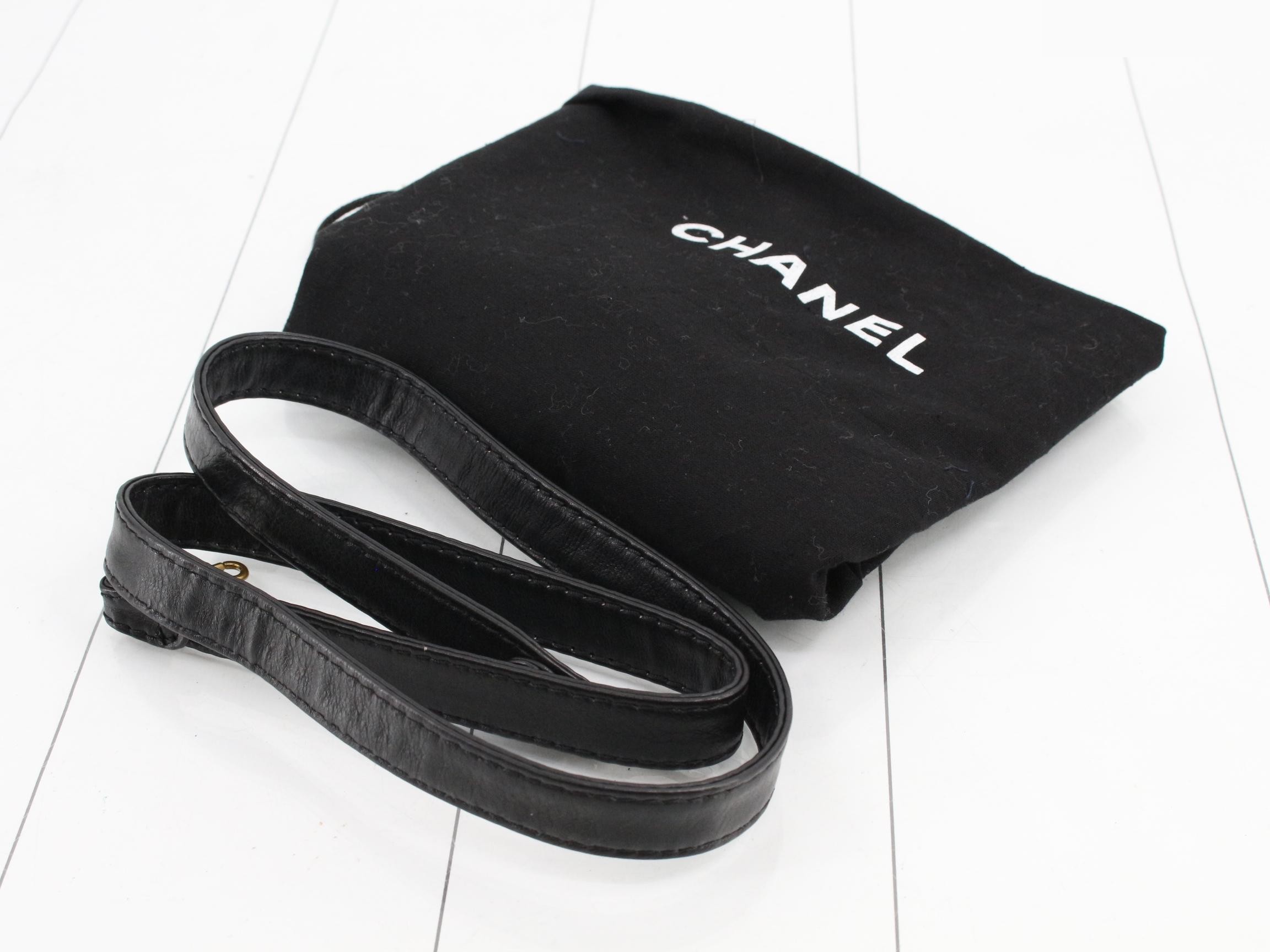 Leather turn-lock handbag — view 7