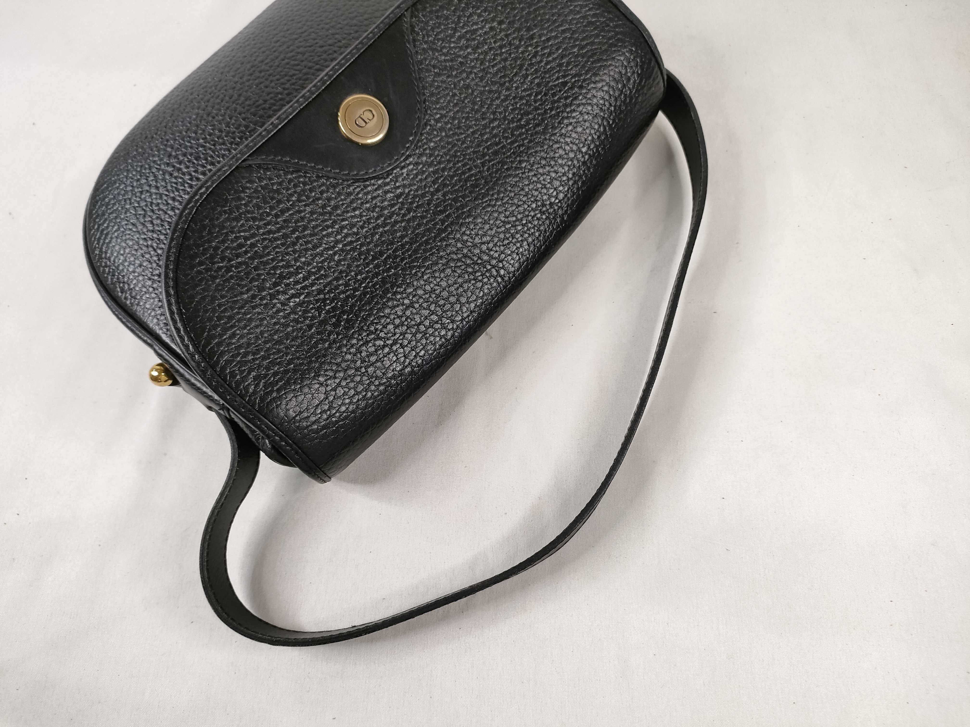 handbag — view 3