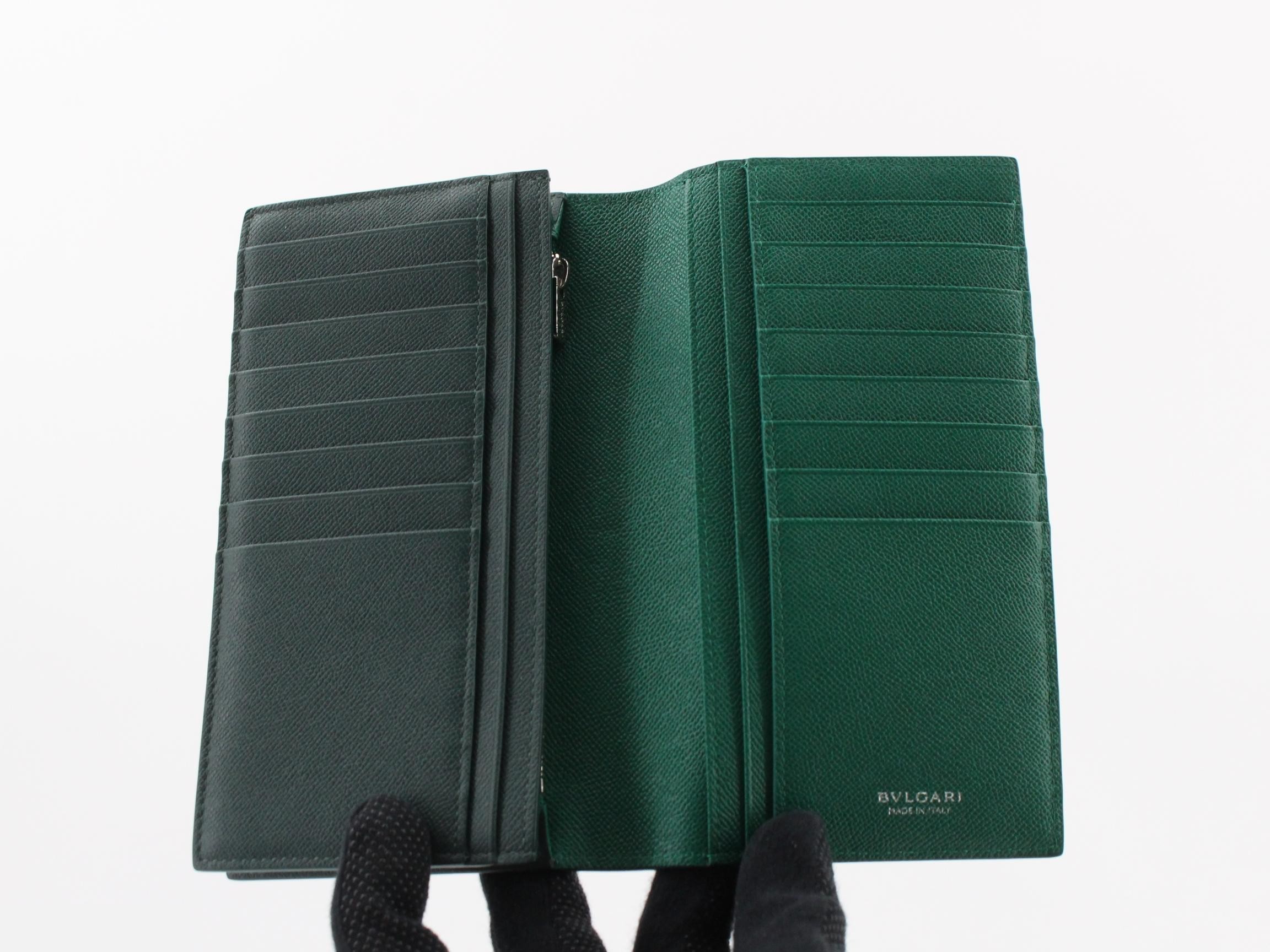 (bags) and wallets — view 4