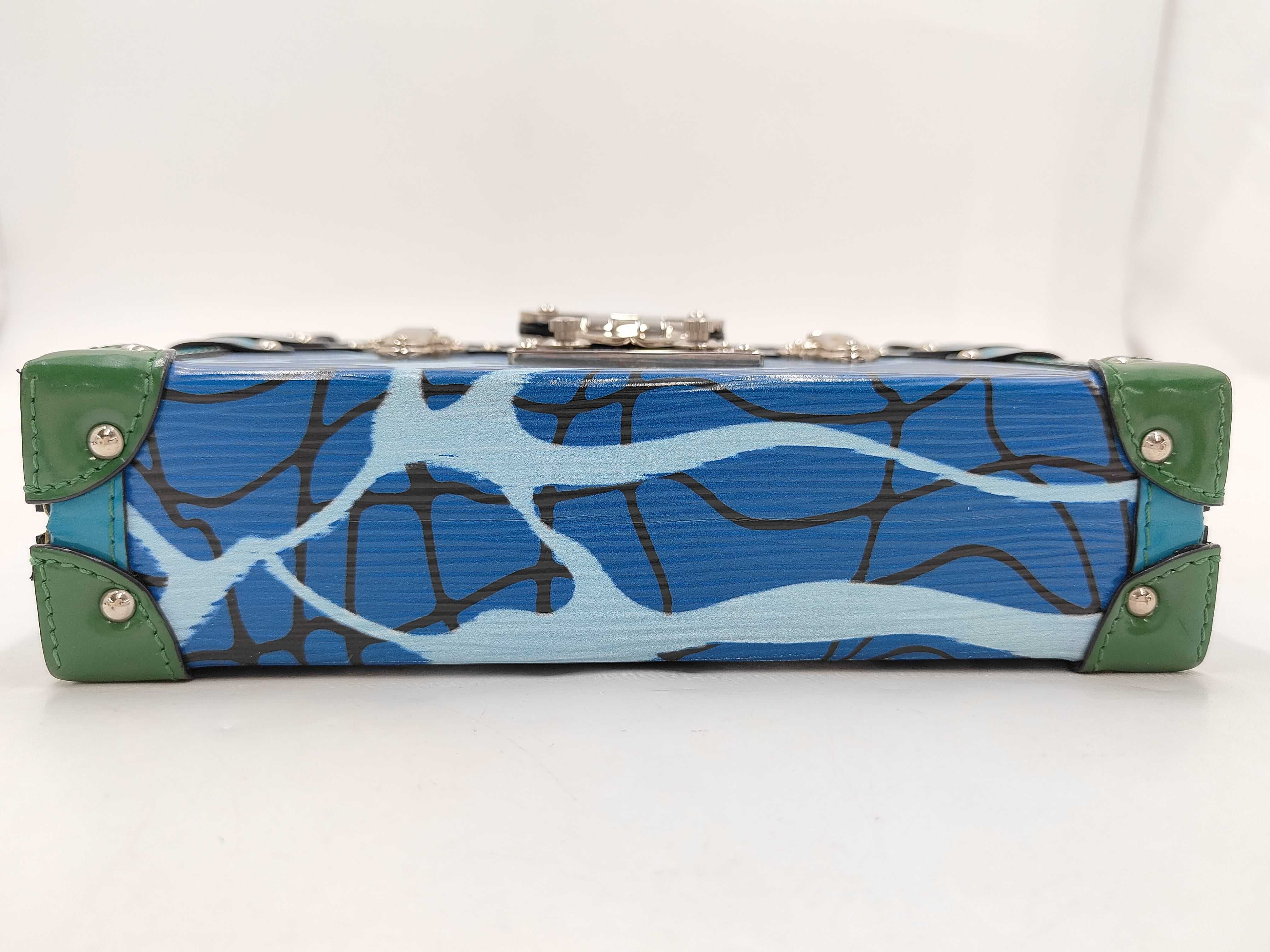 Box Shoulder Bag — view 4