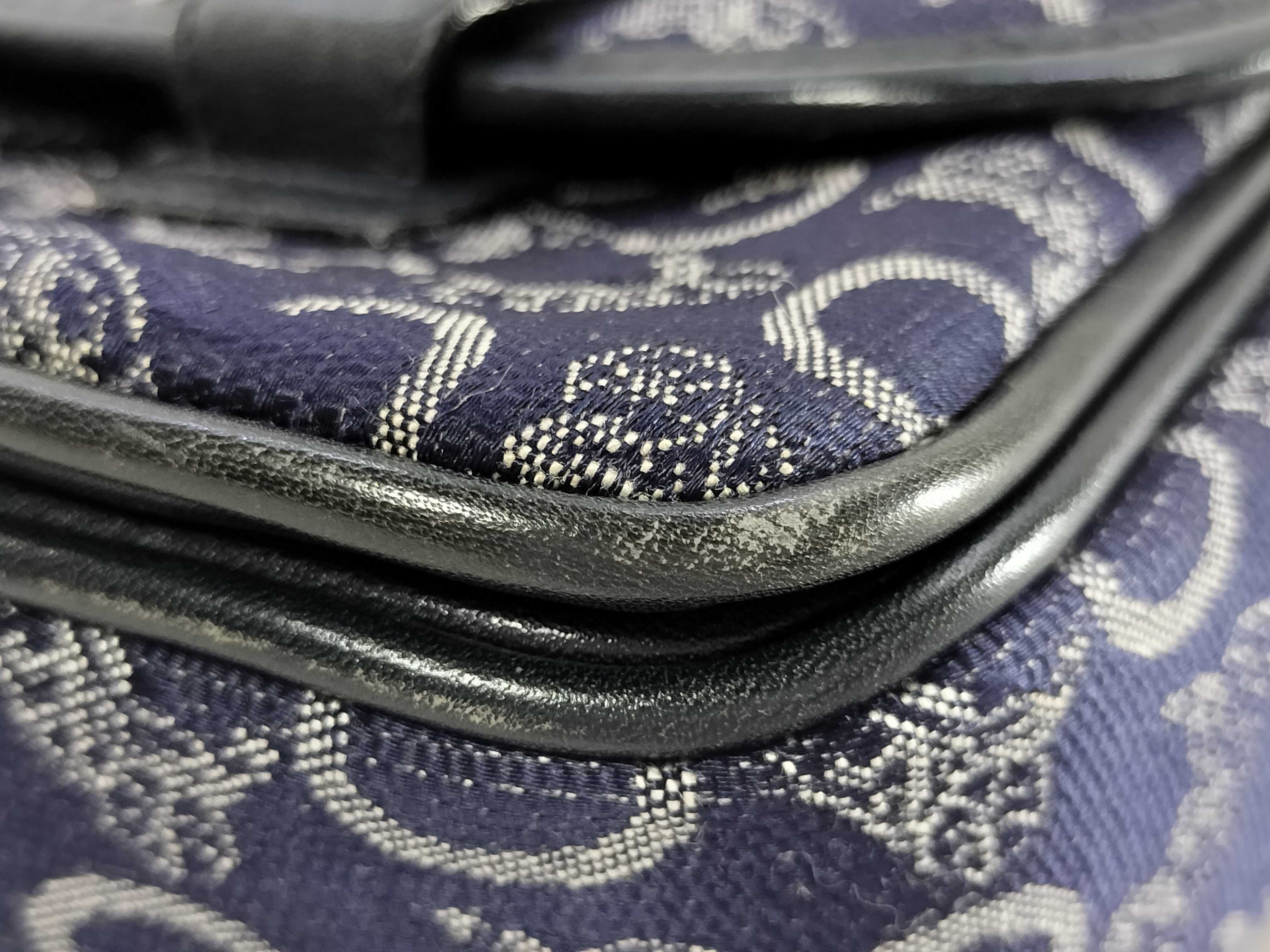 Canvas One-Hand Handbag — view 7