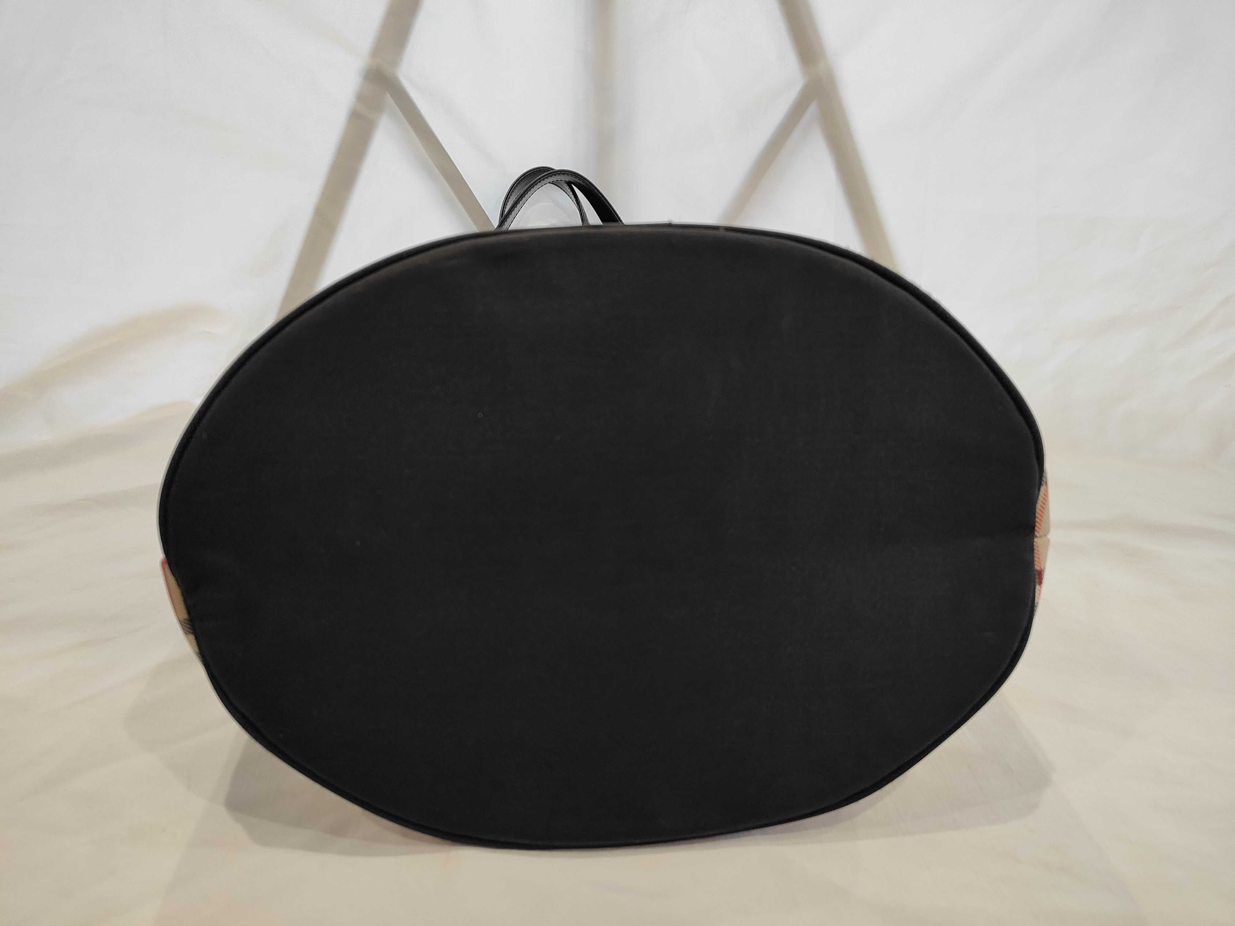 Nova Check Tote Bag — view 3
