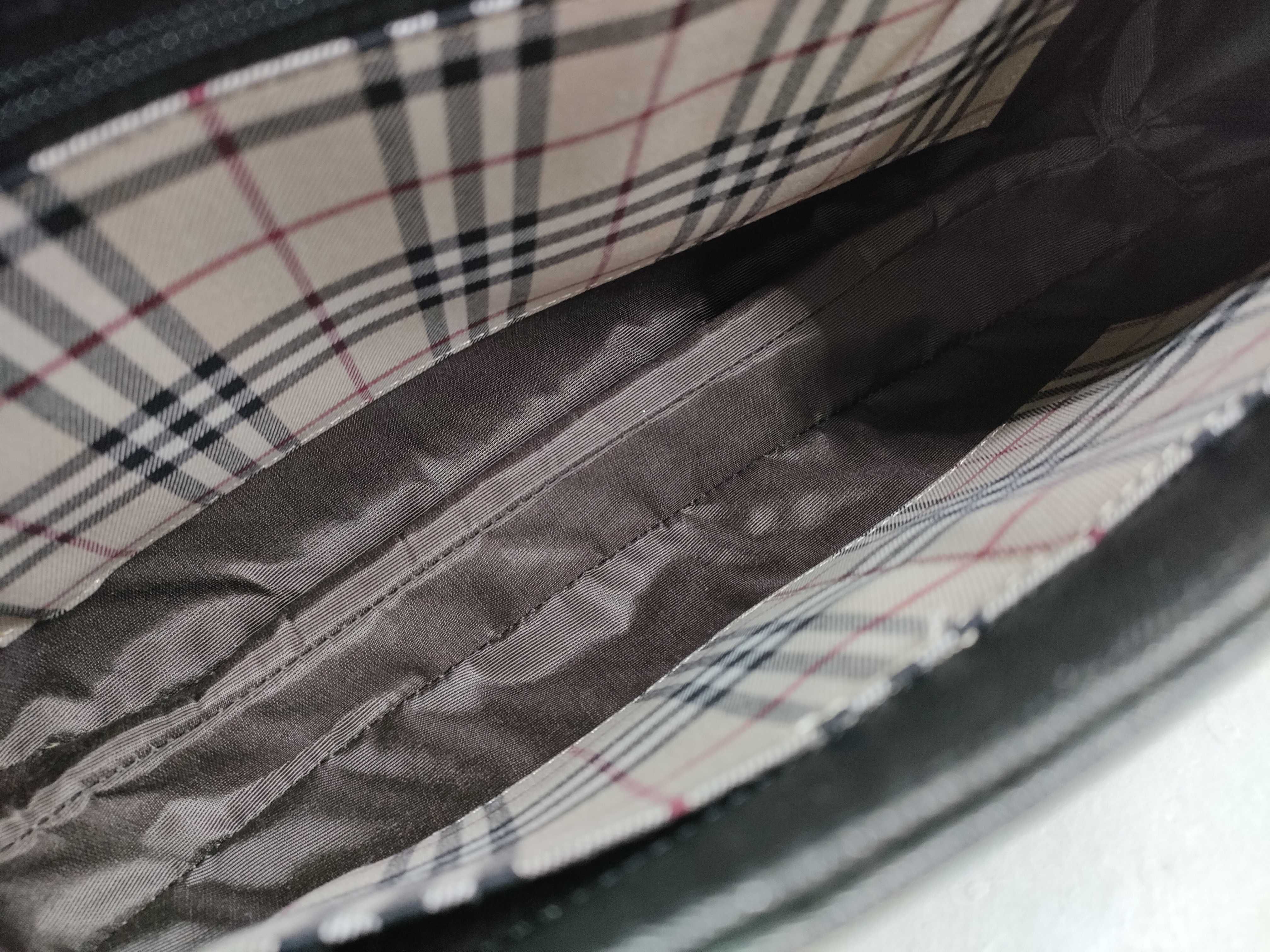 One shoulder bag *Shoulder bag with protective seal — view 10