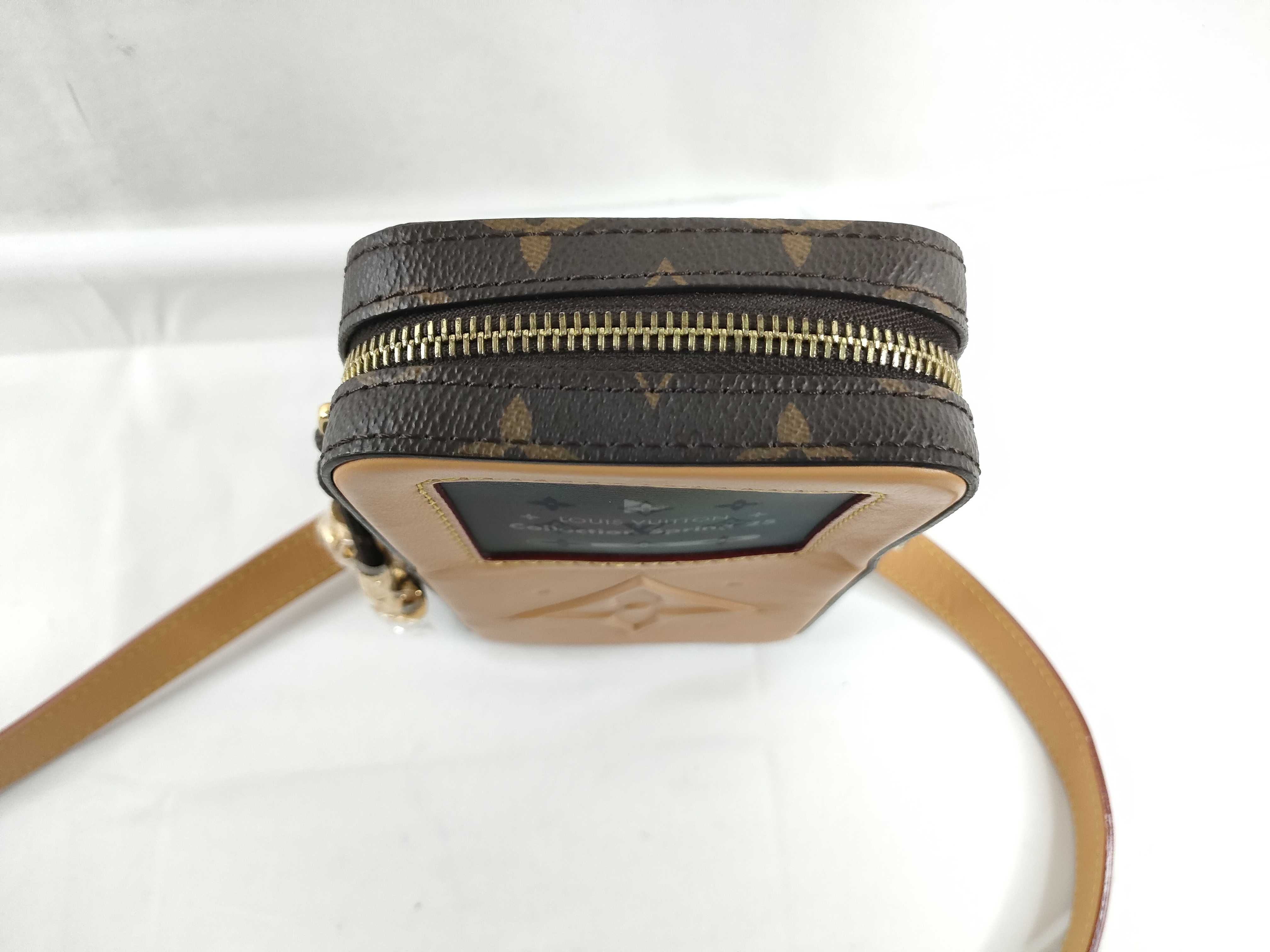 Monogram LV M14063 Wallet Shoulder Bag — view 9