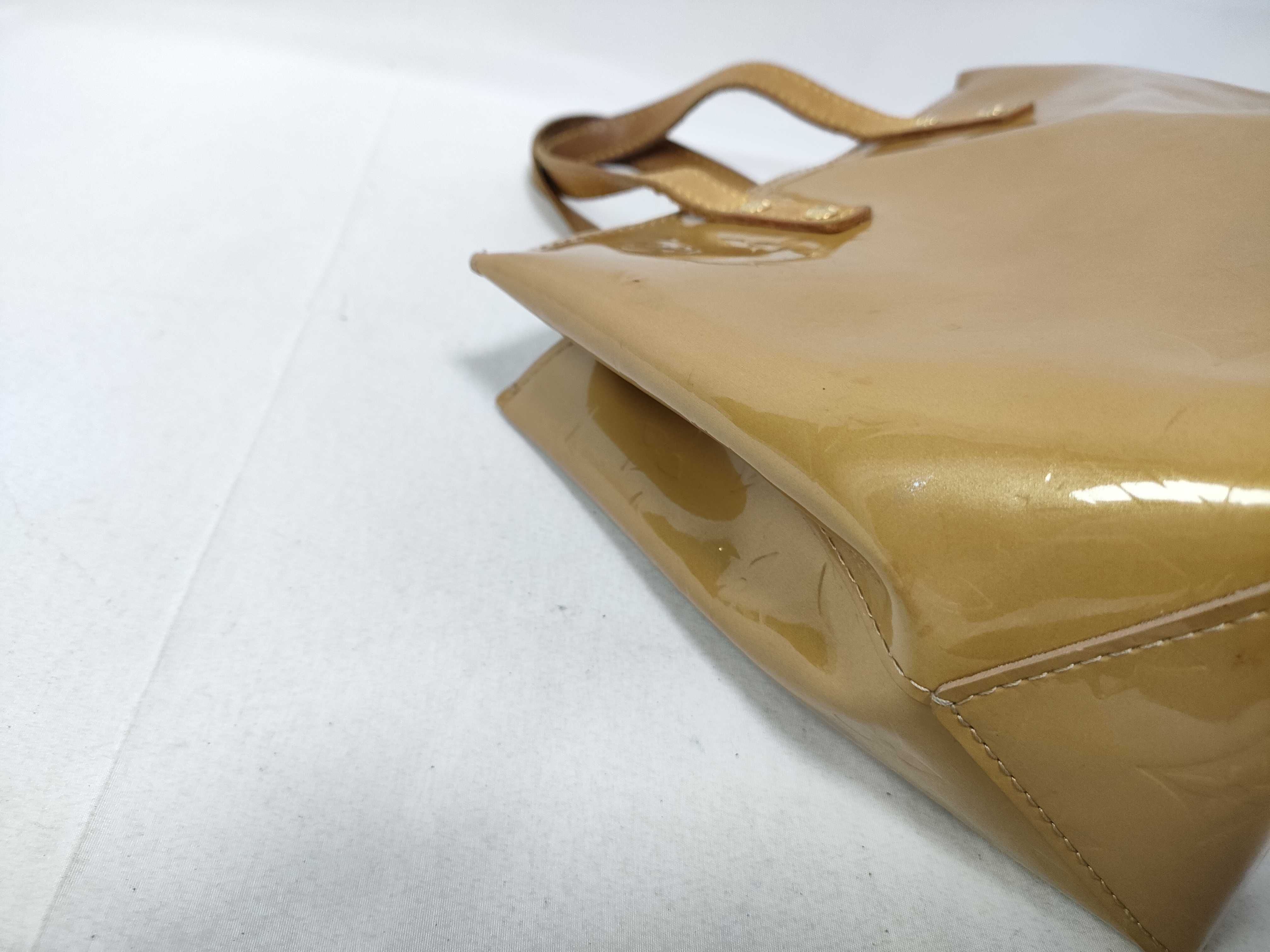 Vernis Louis Vuitton Handbag — view 6