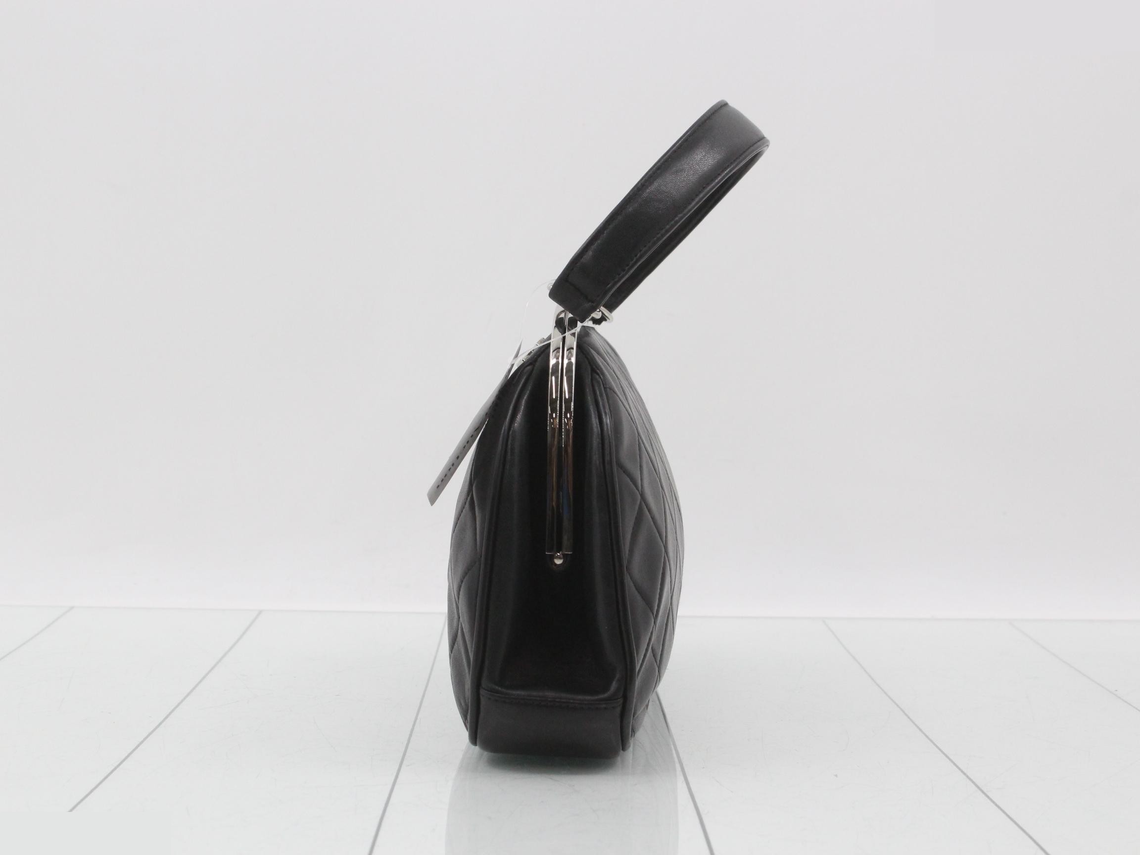 Matelassé Classic Top Handle Lambskin Black Silver Hardware 4 Series W23 — view 3