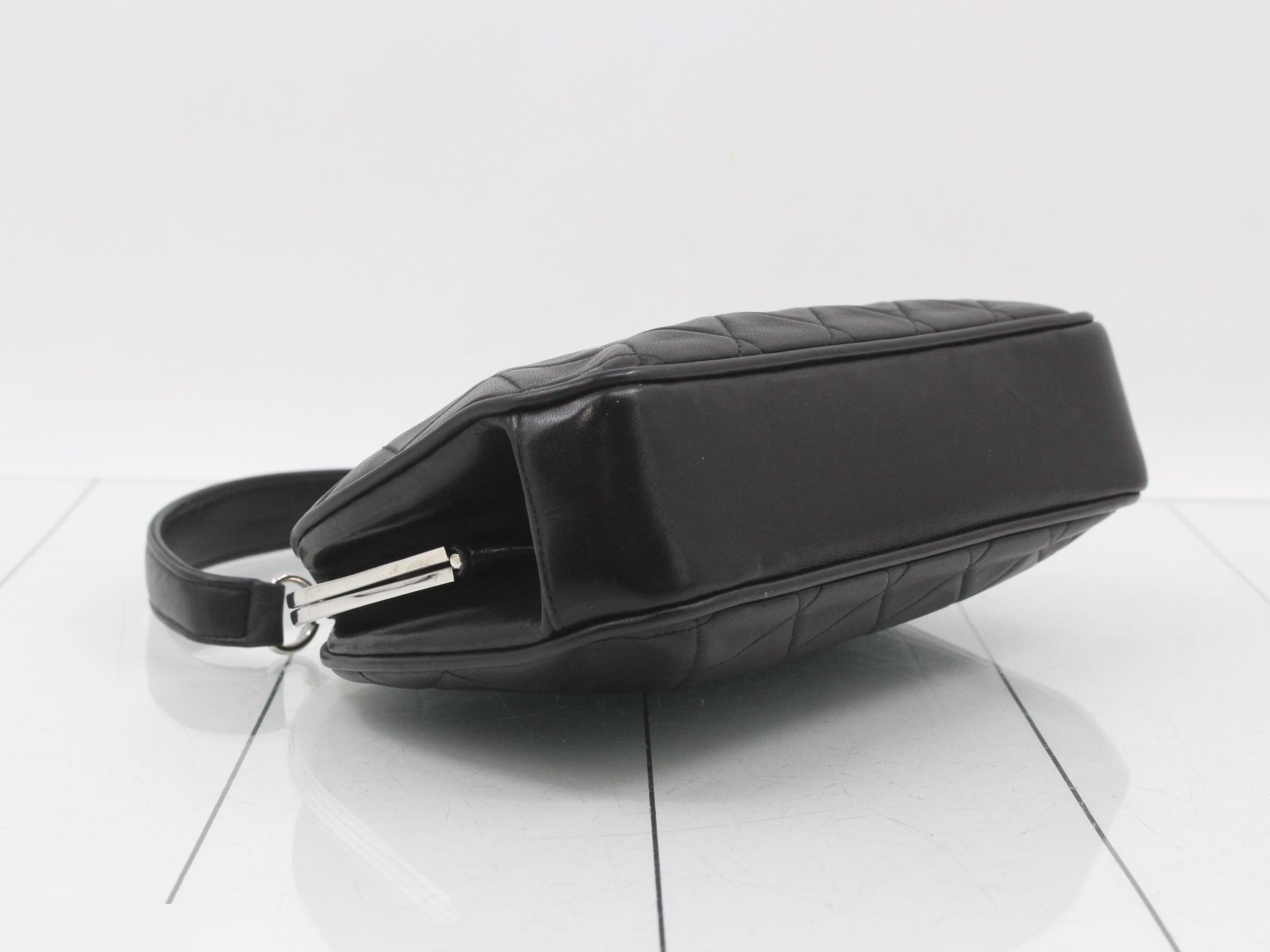 Matelassé Classic Top Handle Lambskin Black Silver Hardware 4 Series W23 — view 5