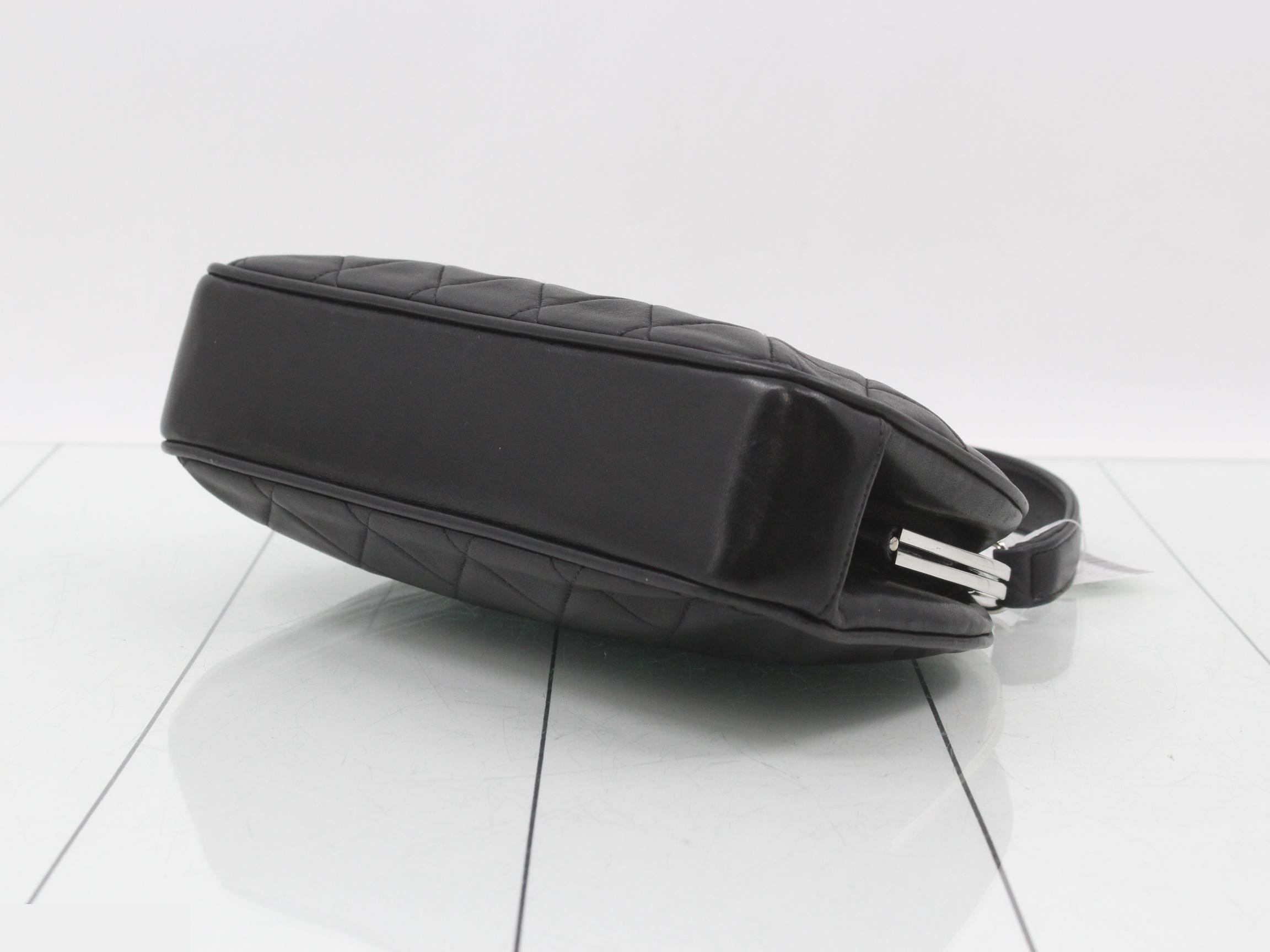 Matelassé Classic Top Handle Lambskin Black Silver Hardware 4 Series W23 — view 6